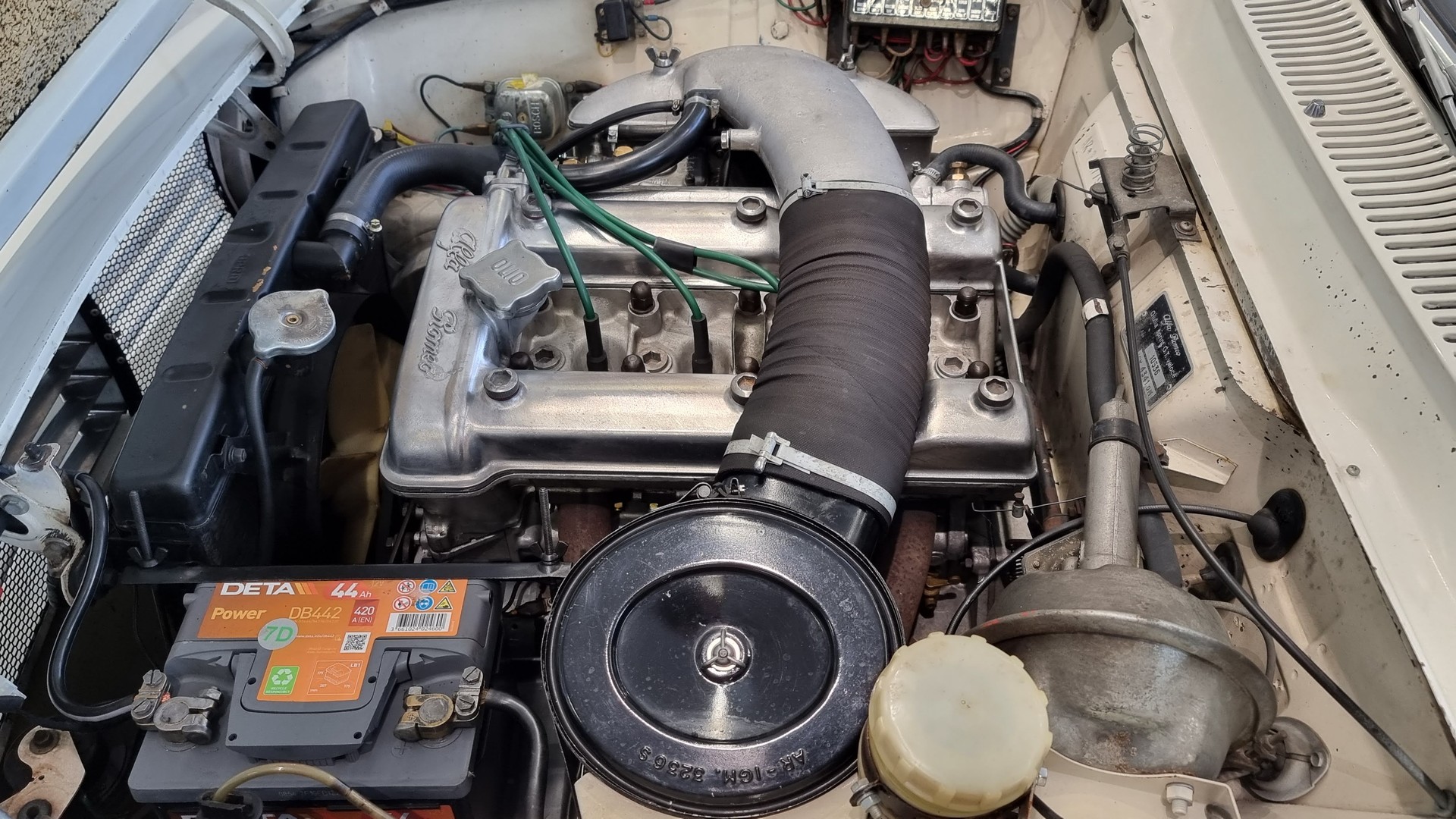 ALFA ROMEO GT 1600 Veloce-image-9
