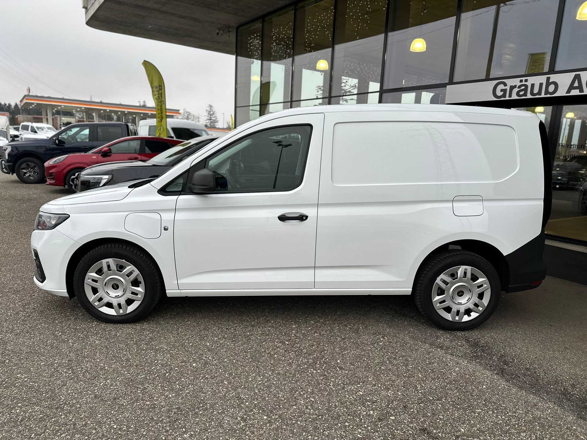 FORD Transit Connect Kasten 1.5 EcoBoost PHEV Trend 0.99% Leasing-image-4