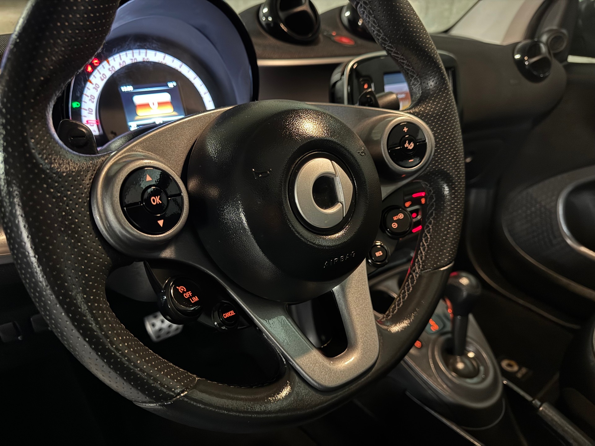 SMART Cabrio fortwo prime twinmatic 90 Ps Sport-image-28