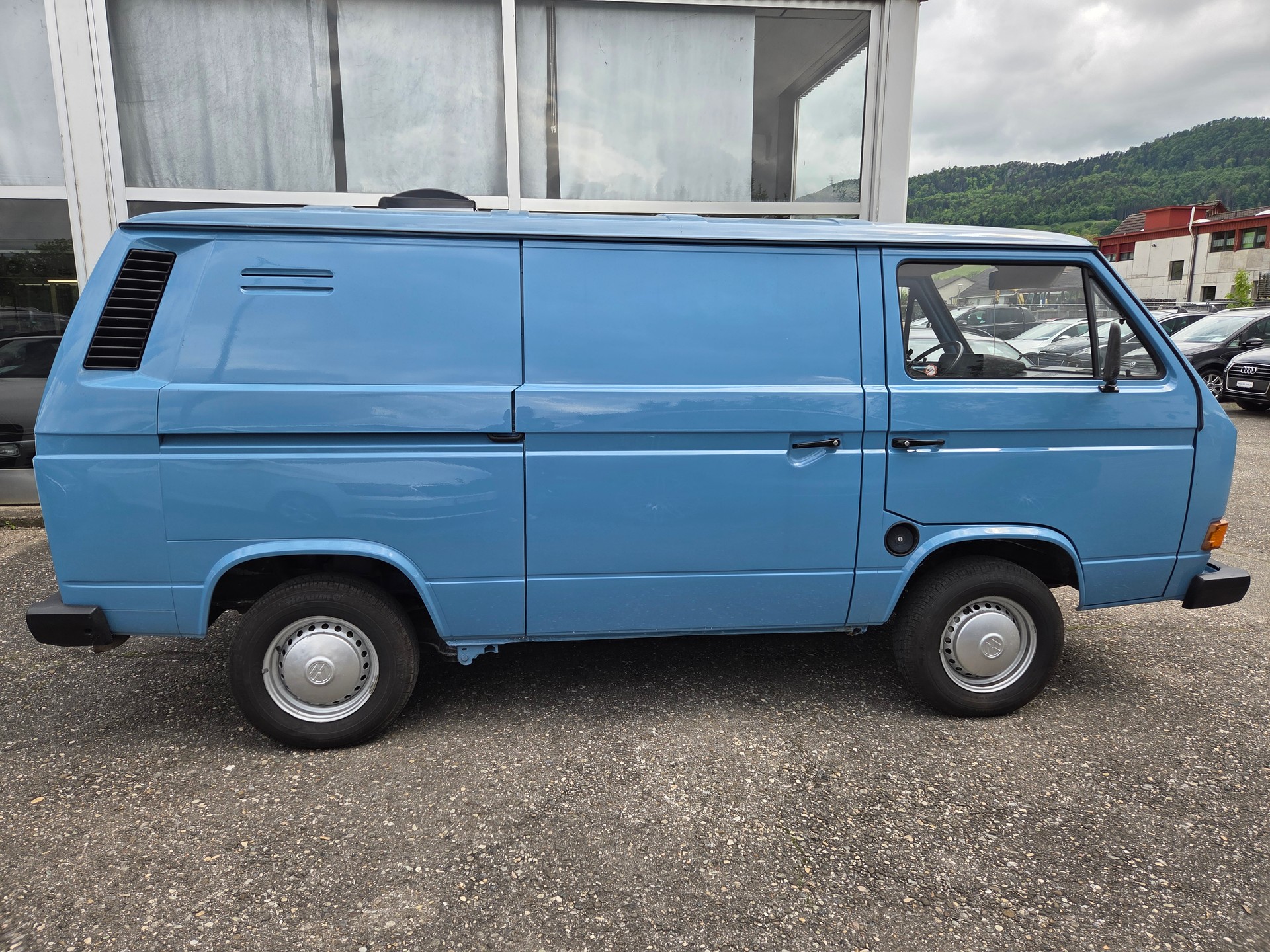 VW T3 1.9 Camper-image-8