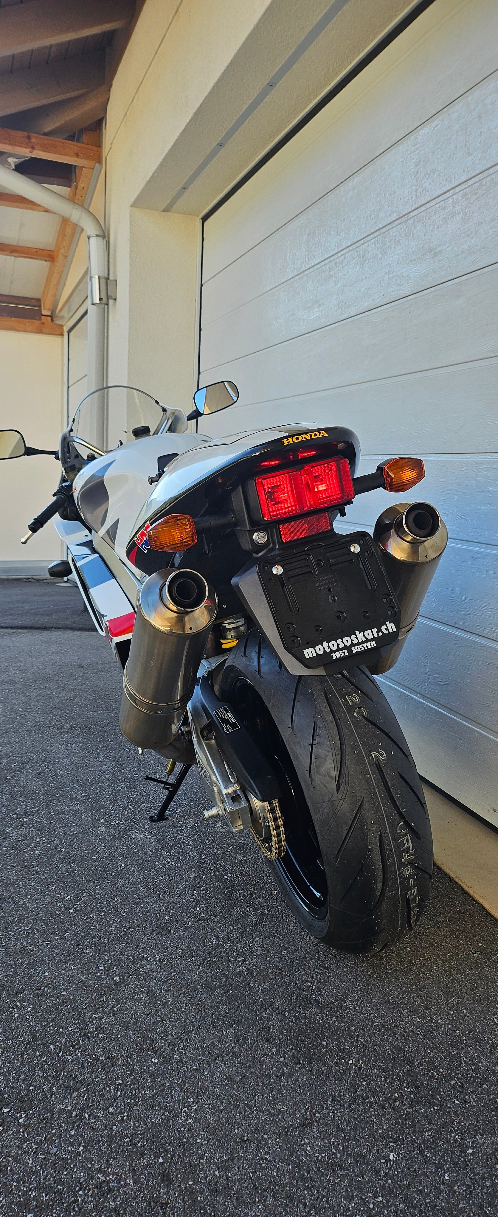 HONDA VTR 1000 SP-2 HRC 2002-image-13