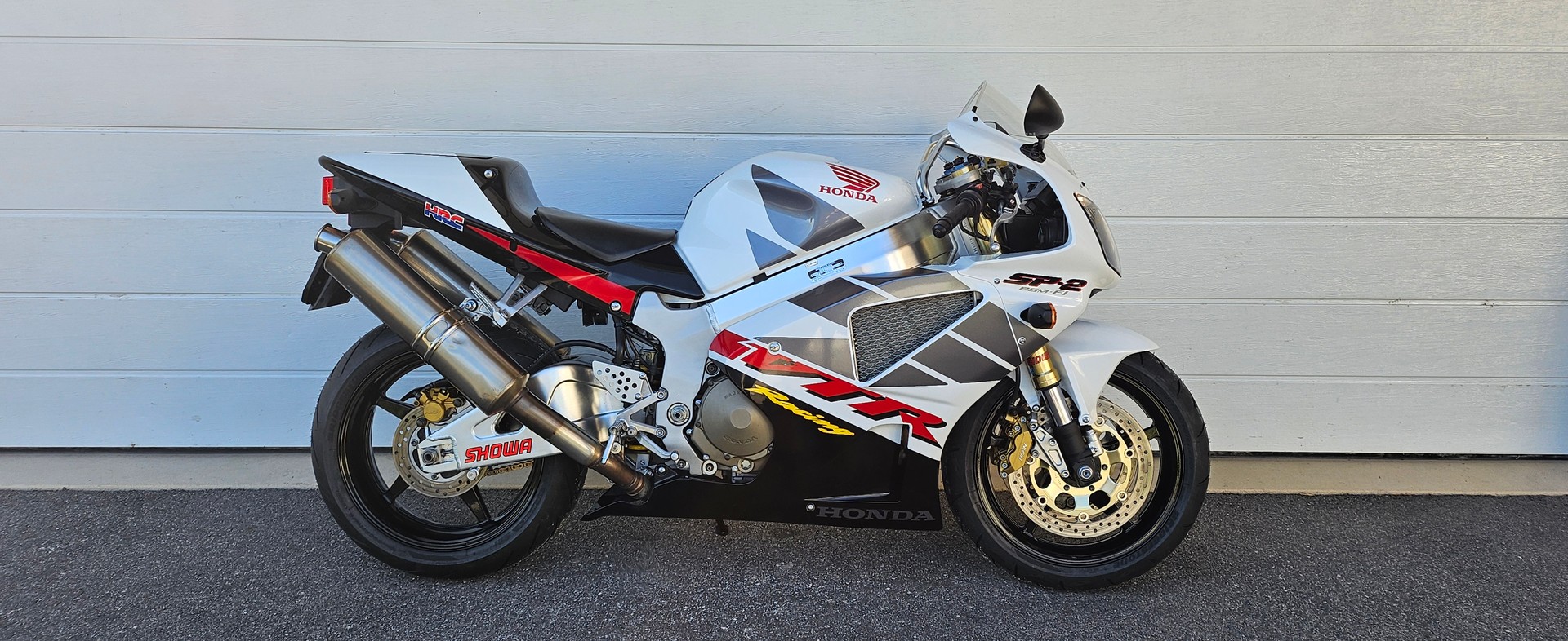 HONDA VTR 1000 SP-2 HRC 2002-showroom-element-2