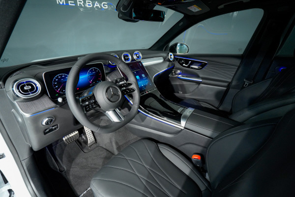 MERCEDES-BENZ GLC 300 d 4M 9G-Tronic-image-6