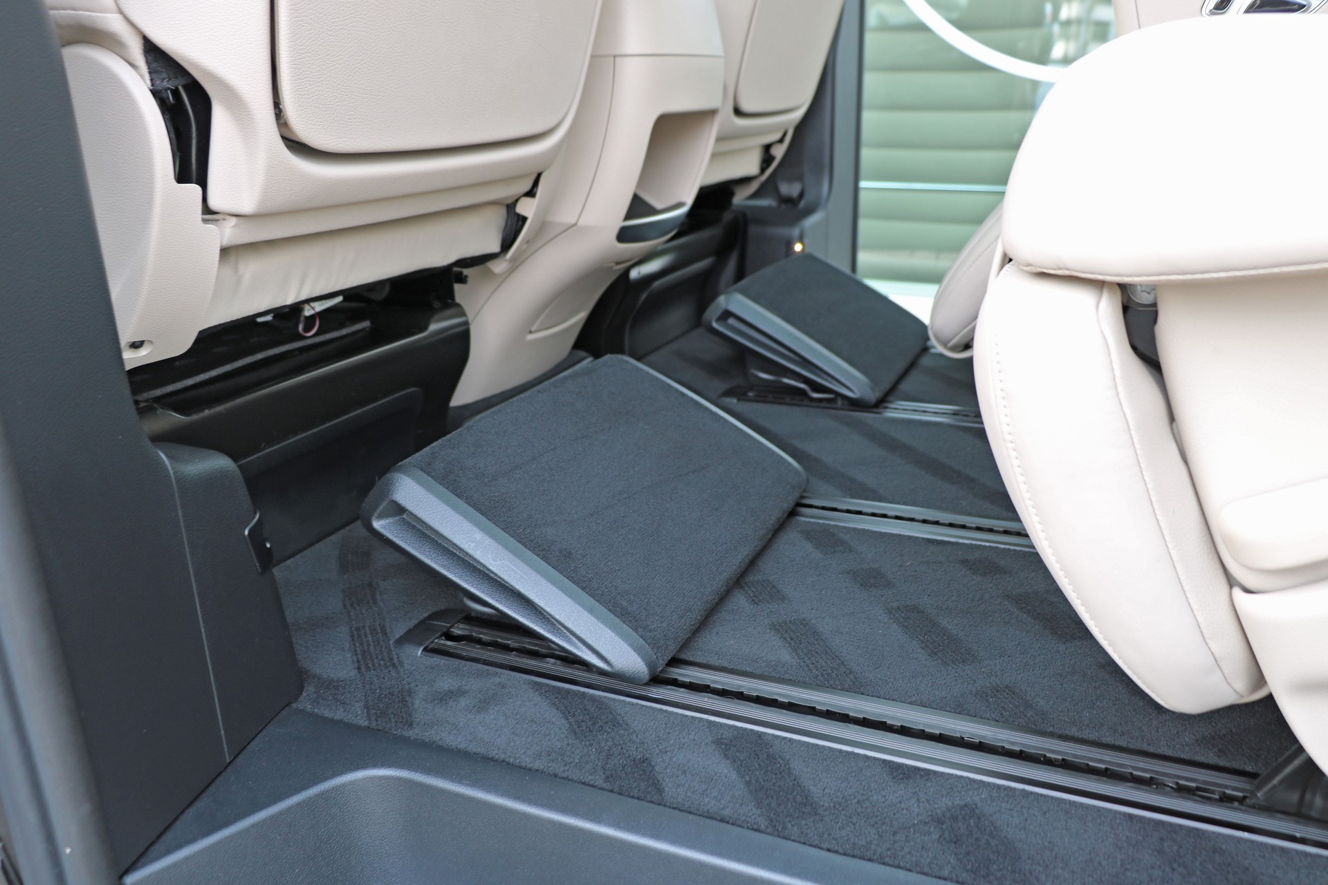 MERCEDES-BENZ V 300 d lang Exclusive 4Matic 9G-Tronic **Luxus-Paket**-image-13