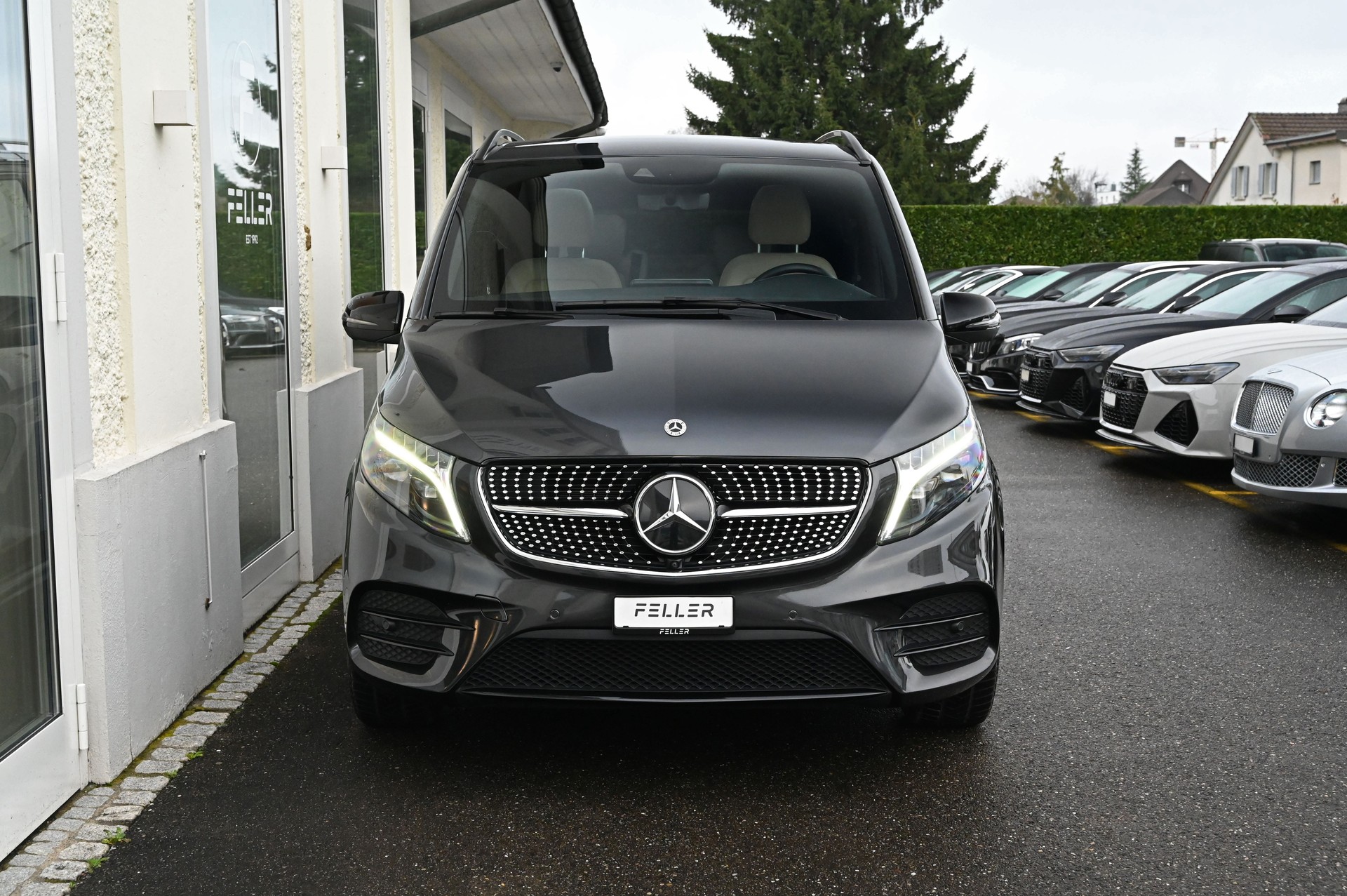 MERCEDES-BENZ V 300 d lang Exclusive 4Matic 9G-Tronic **Luxus-Paket**-image-2