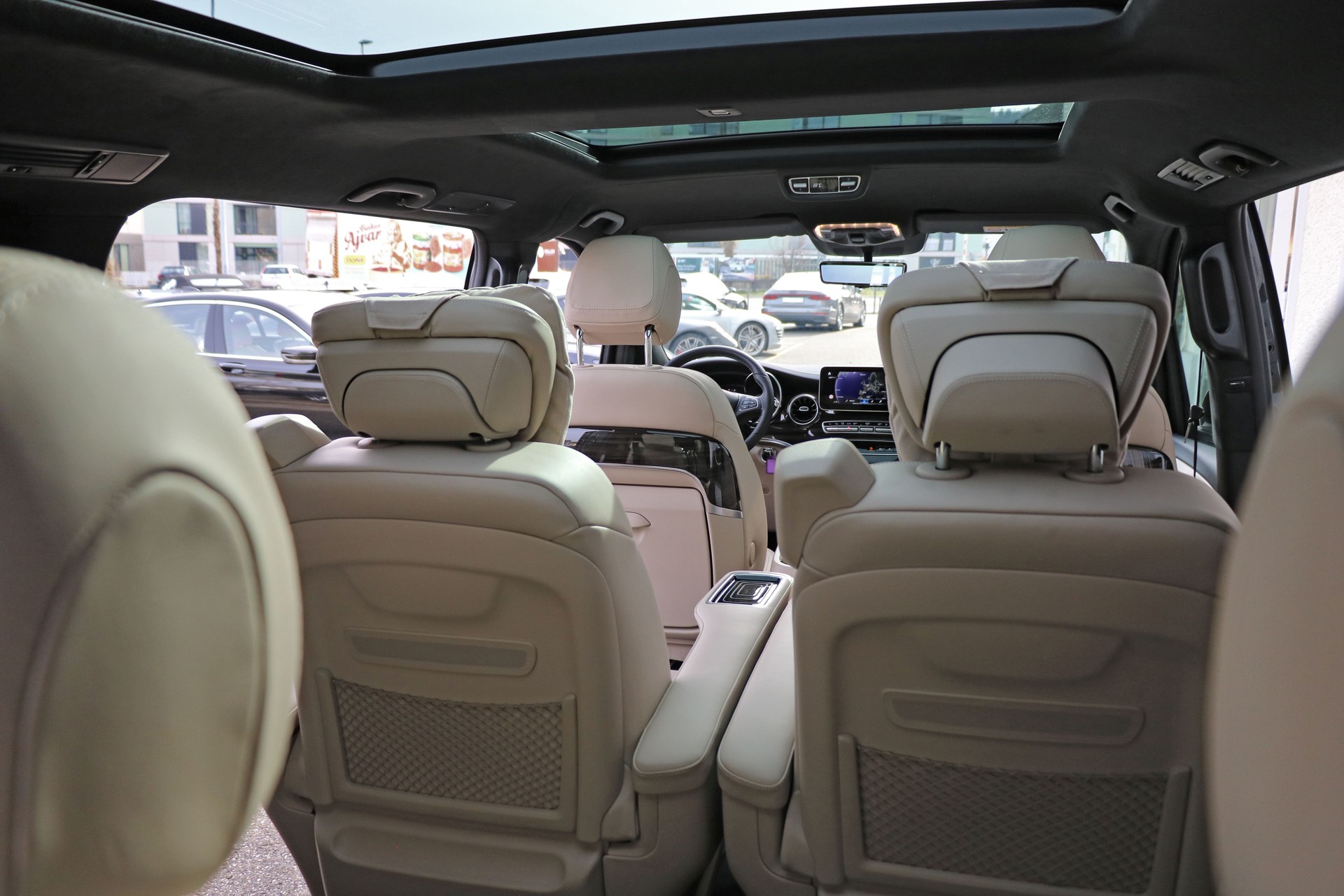 MERCEDES-BENZ V 300 d lang Exclusive 4Matic 9G-Tronic **Luxus-Paket**-image-28