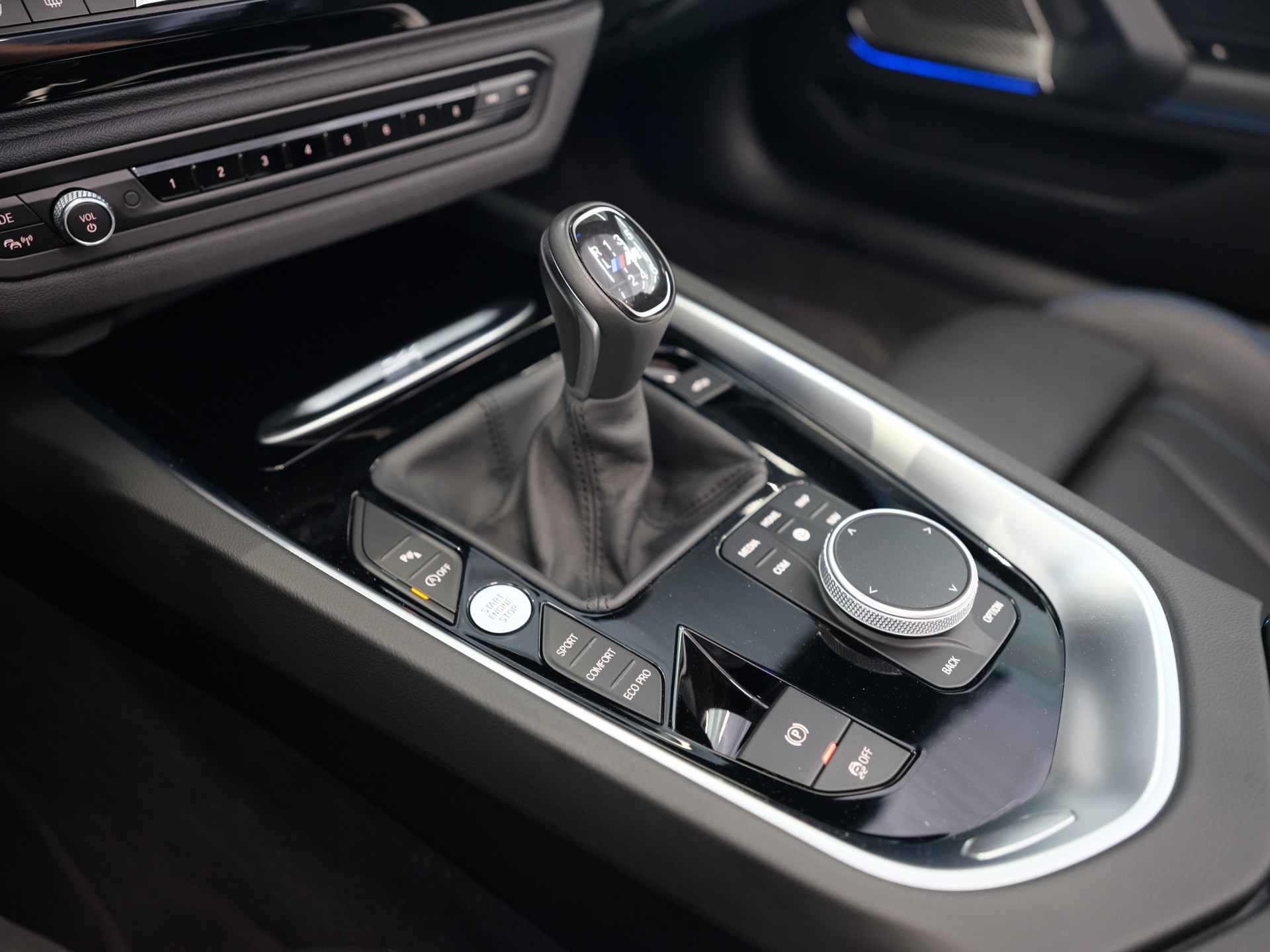 BMW Z4 sDrive 20i M Sport-image-15