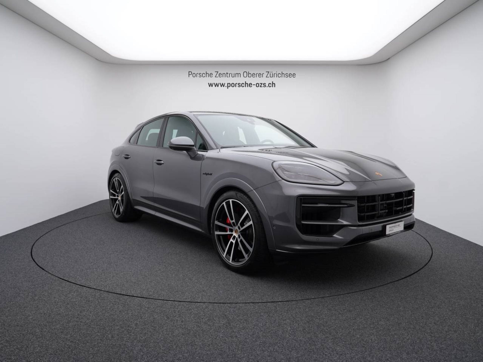 PORSCHE Cayenne S E-Hybrid Coupé-image-8