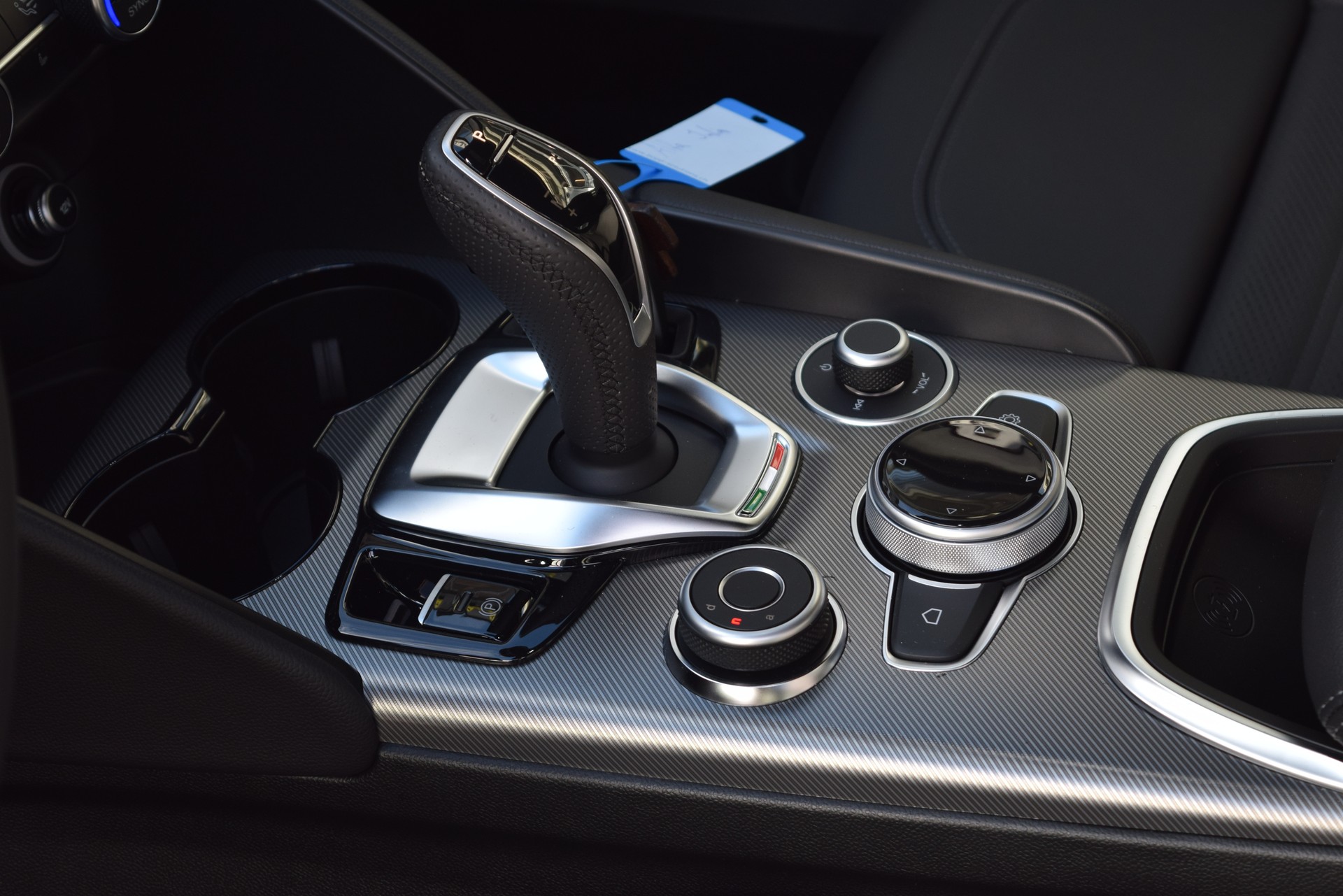 ALFA ROMEO Giulia 2.0 Sprint Edition Q4 AT8-image-15