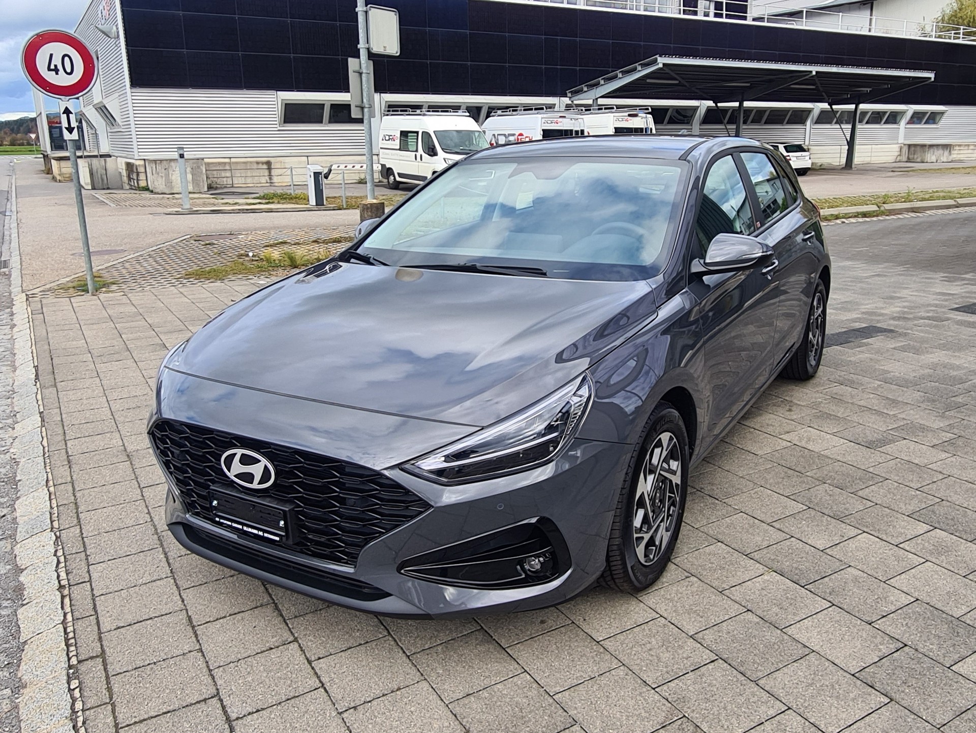 HYUNDAI i30 1.0 T-GDi Origo 48V MH DCT-image-8