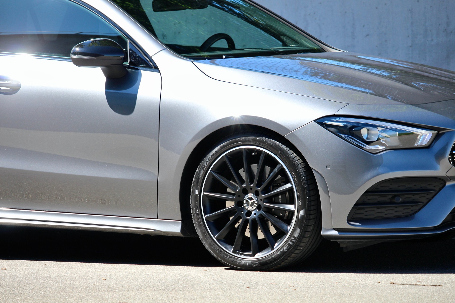 MERCEDES-BENZ CLA 220 AMG Line 7G-DCT 190PS *Night Paket *19" AMG Aluräder *Ambientebeleuchtung-image-0