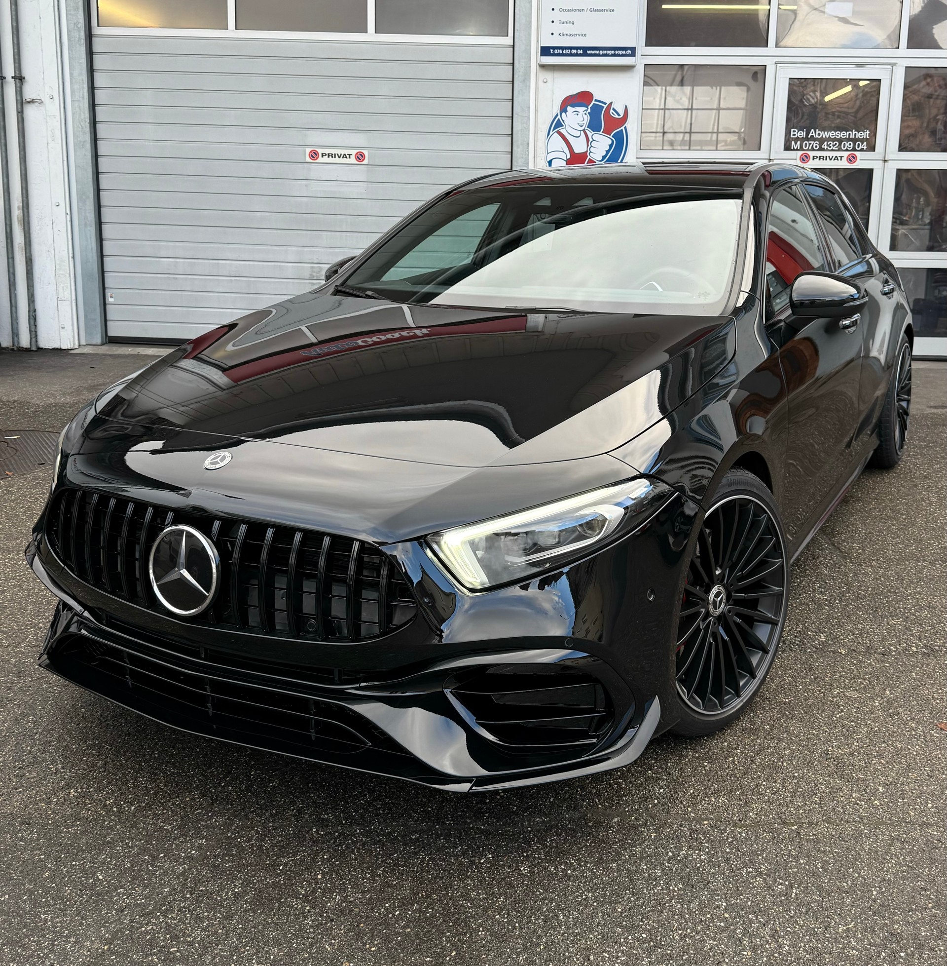 MERCEDES-BENZ A 220 AMG Line 7G-DCT 4Matic