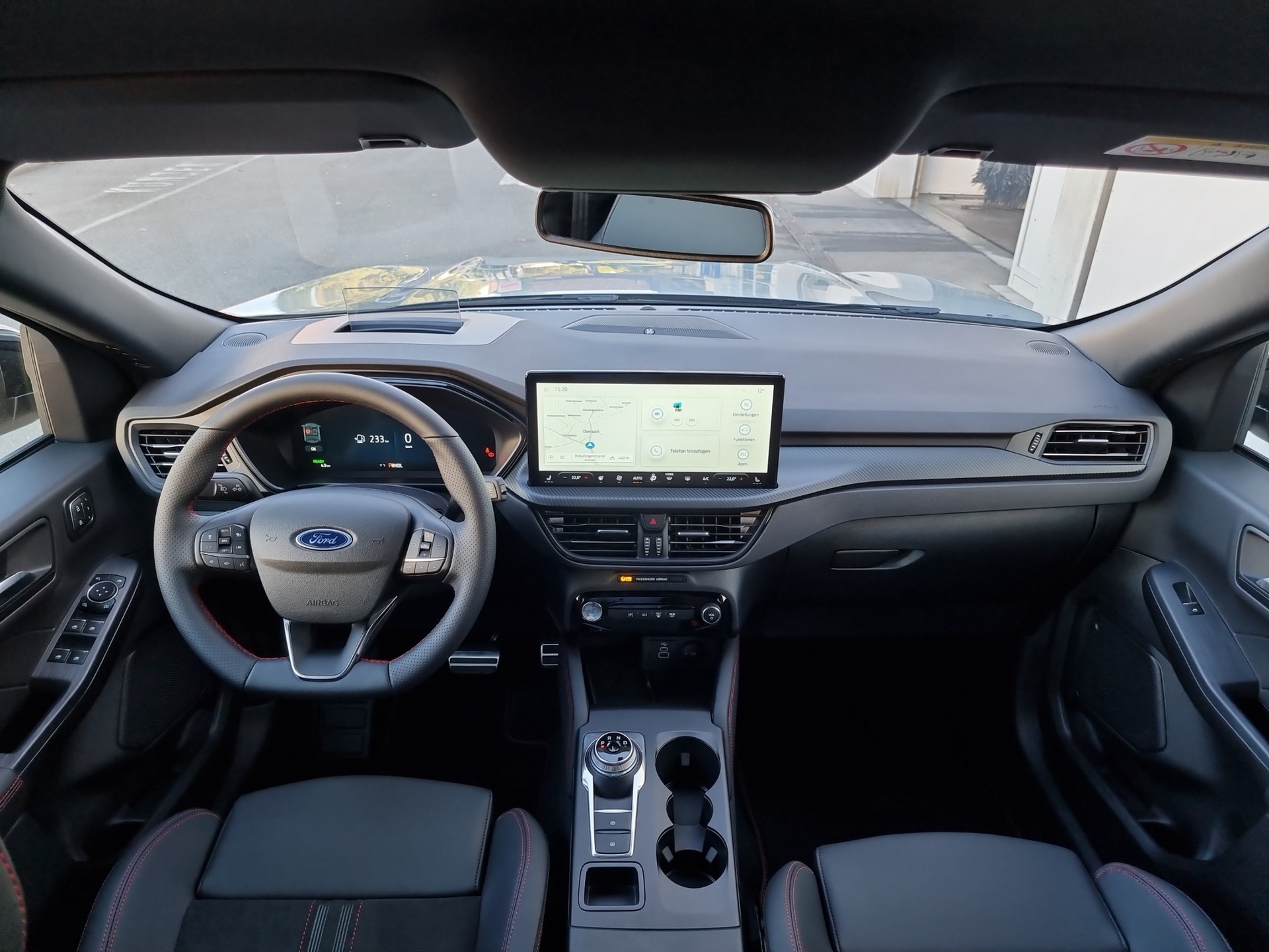 FORD Kuga 2.5 Hybrid ST-Line X 4x4-image-6