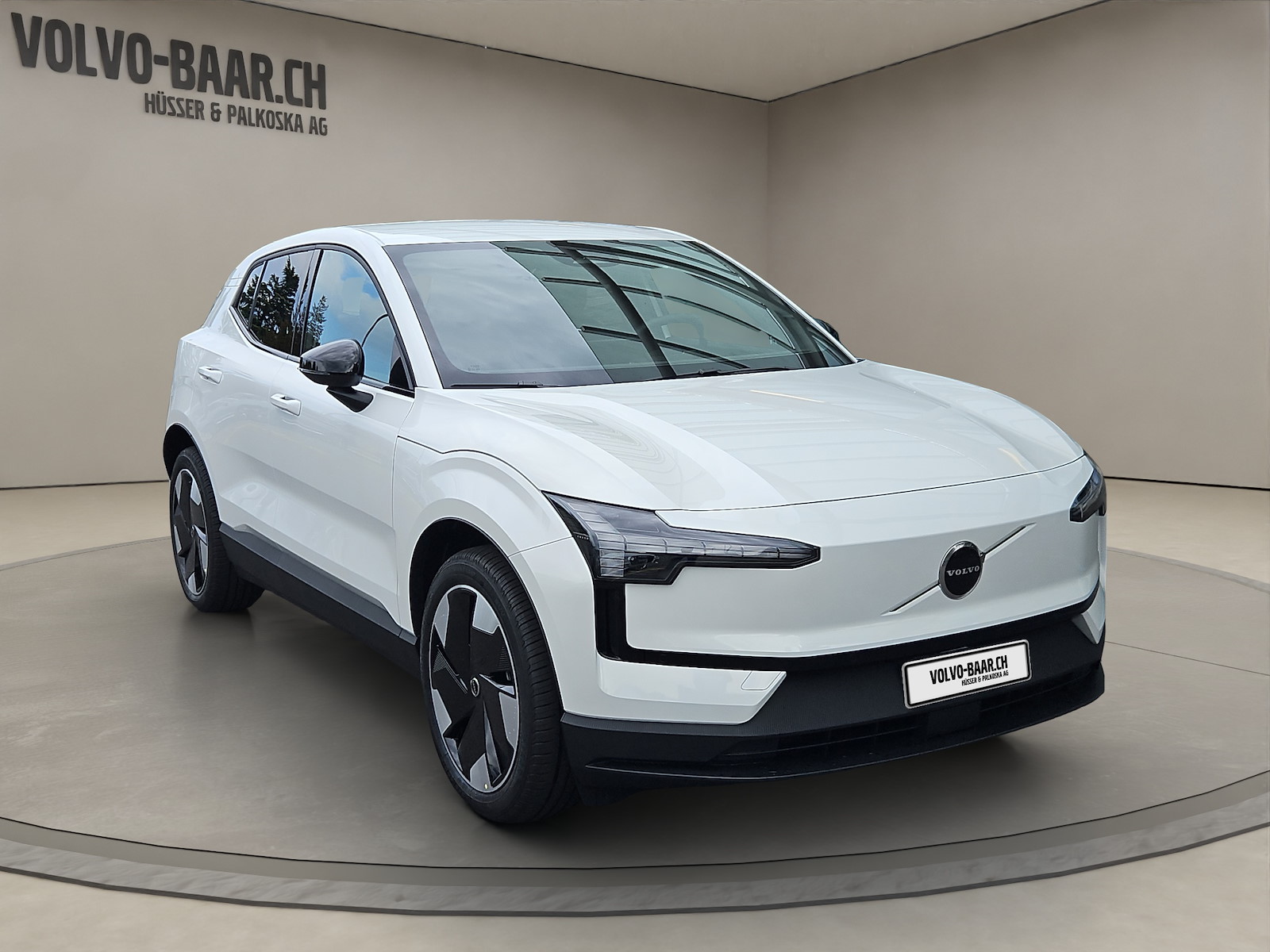 VOLVO EX 30 E60 Plus-image-2