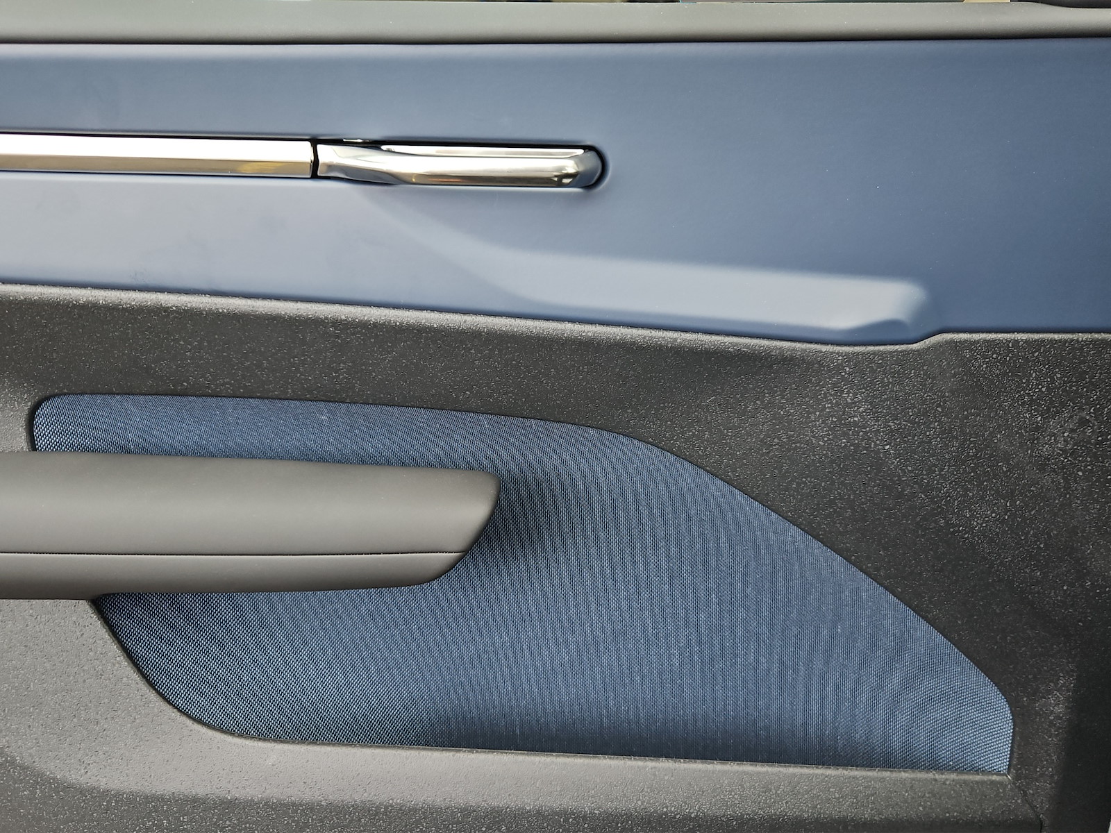 VOLVO EX 30 E60 Plus-image-15