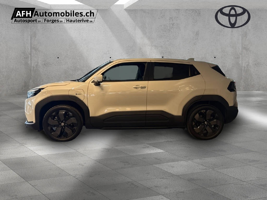 TOYOTA Urban Cruiser Premium AWD-image-1