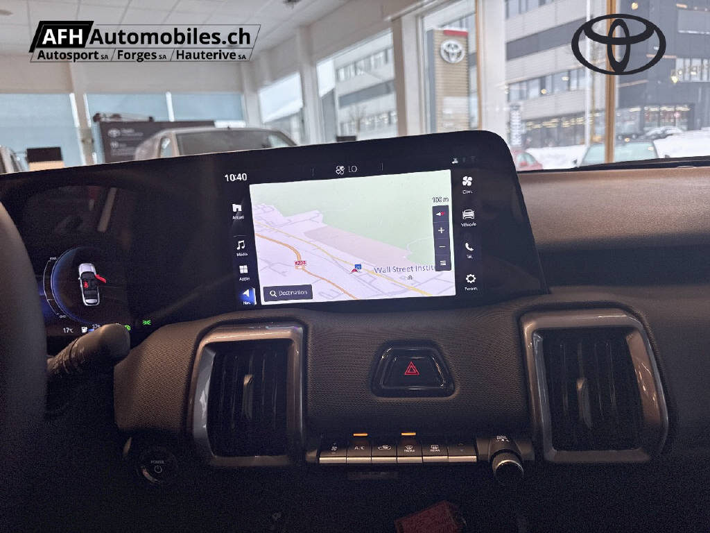 TOYOTA Urban Cruiser Premium AWD-image-13