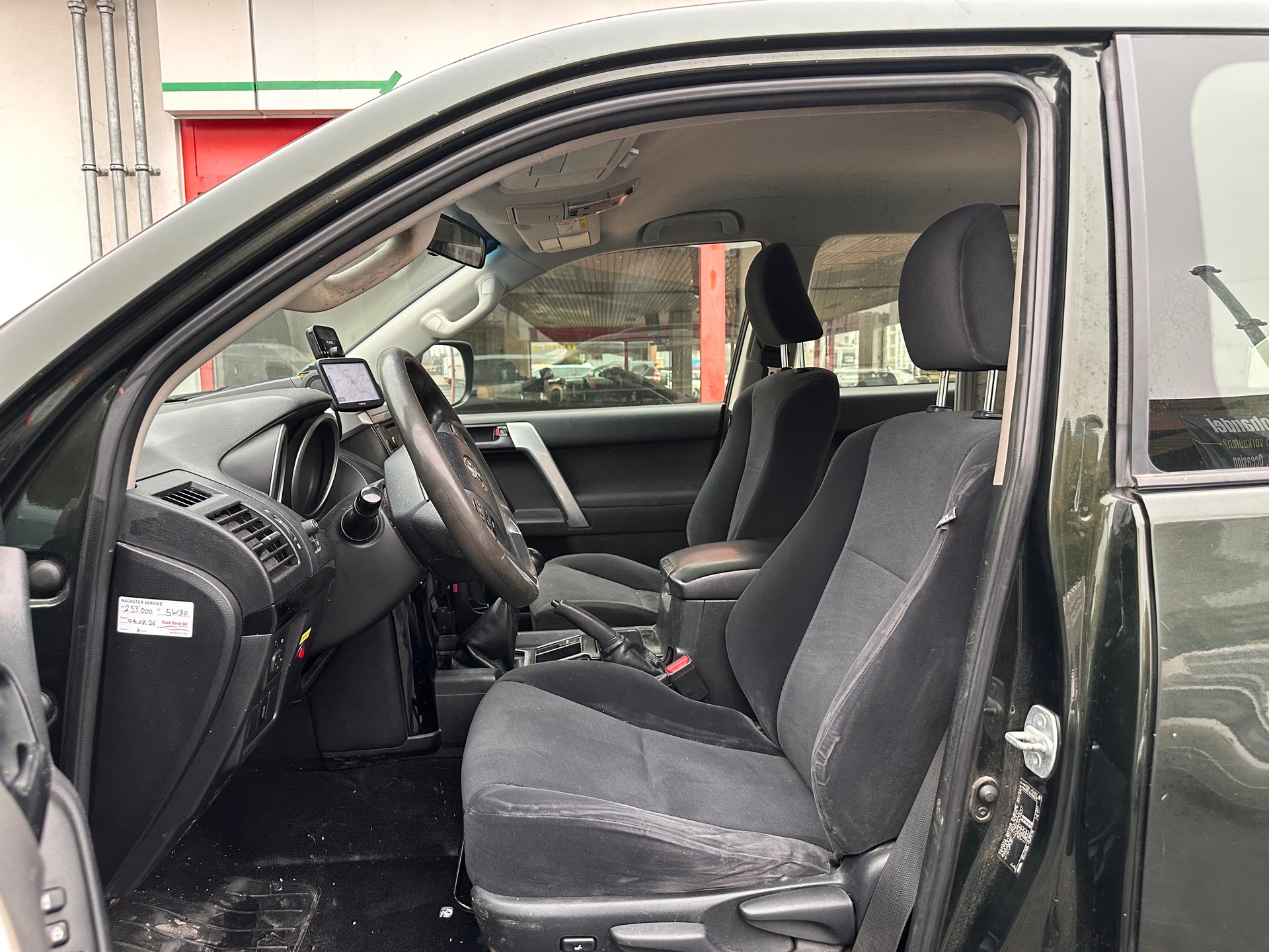 TOYOTA Land Cruiser 2.8TD luna-image-9