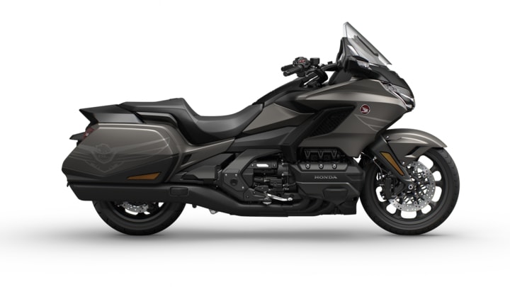 HONDA GL1800 Gold Wing DCT**Modell 2026**Neufahrzeug**Matte Bullet Silver**Jetzt reservieren möglich