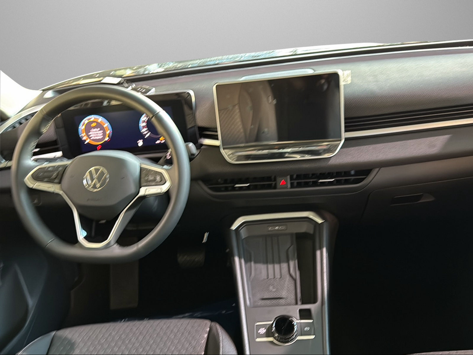 VW T-Roc 1.5 eTSI mHEV Trend DSG-image-9