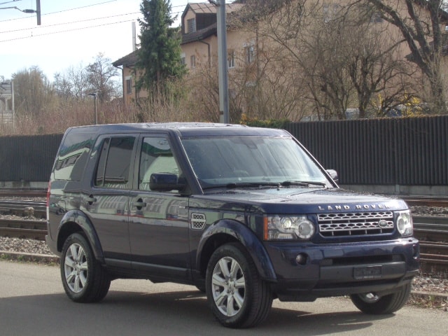 LAND ROVER Discovery 3.0 SDV6 HSE Automatic-image-13