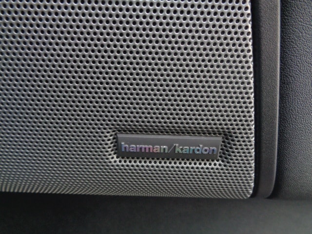 LAND ROVER Discovery 3.0 SDV6 HSE Automatic-image-9