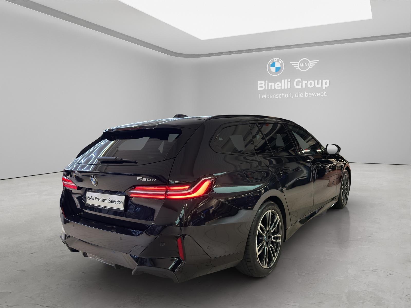 BMW 520d xDrive Touring M-SportPaket-image-4