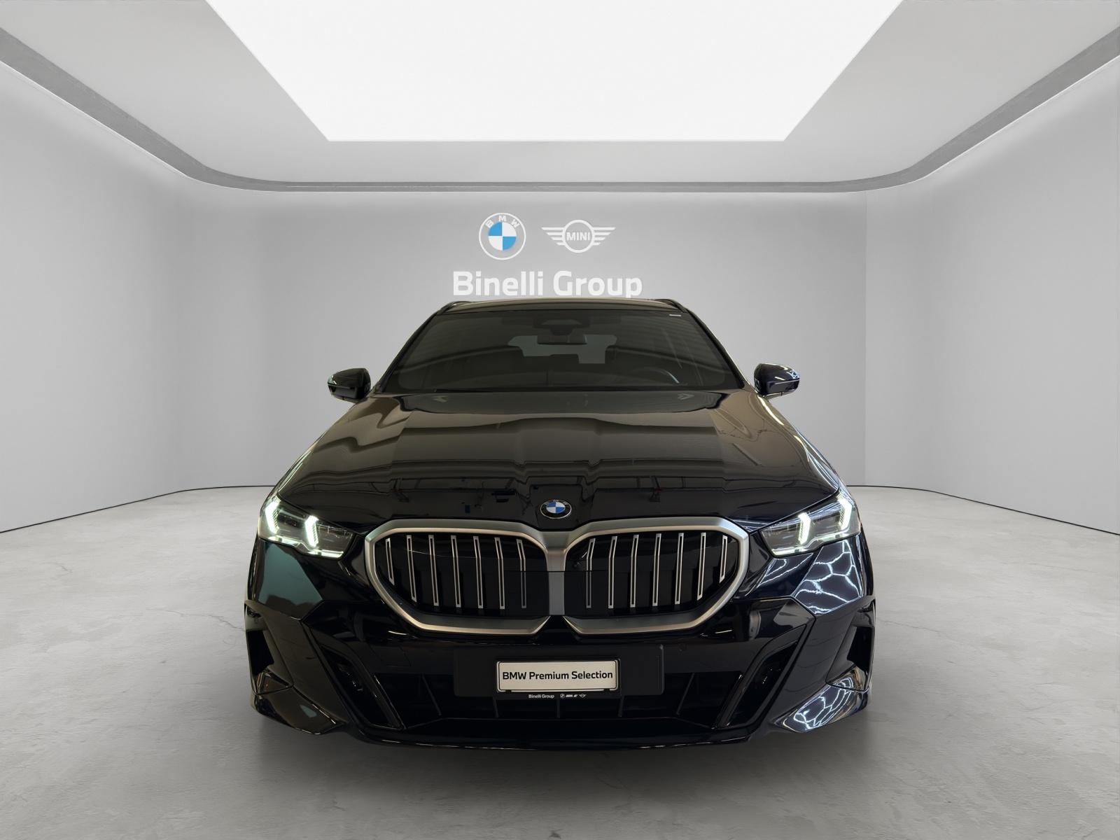 BMW 520d xDrive Touring M-SportPaket-image-7