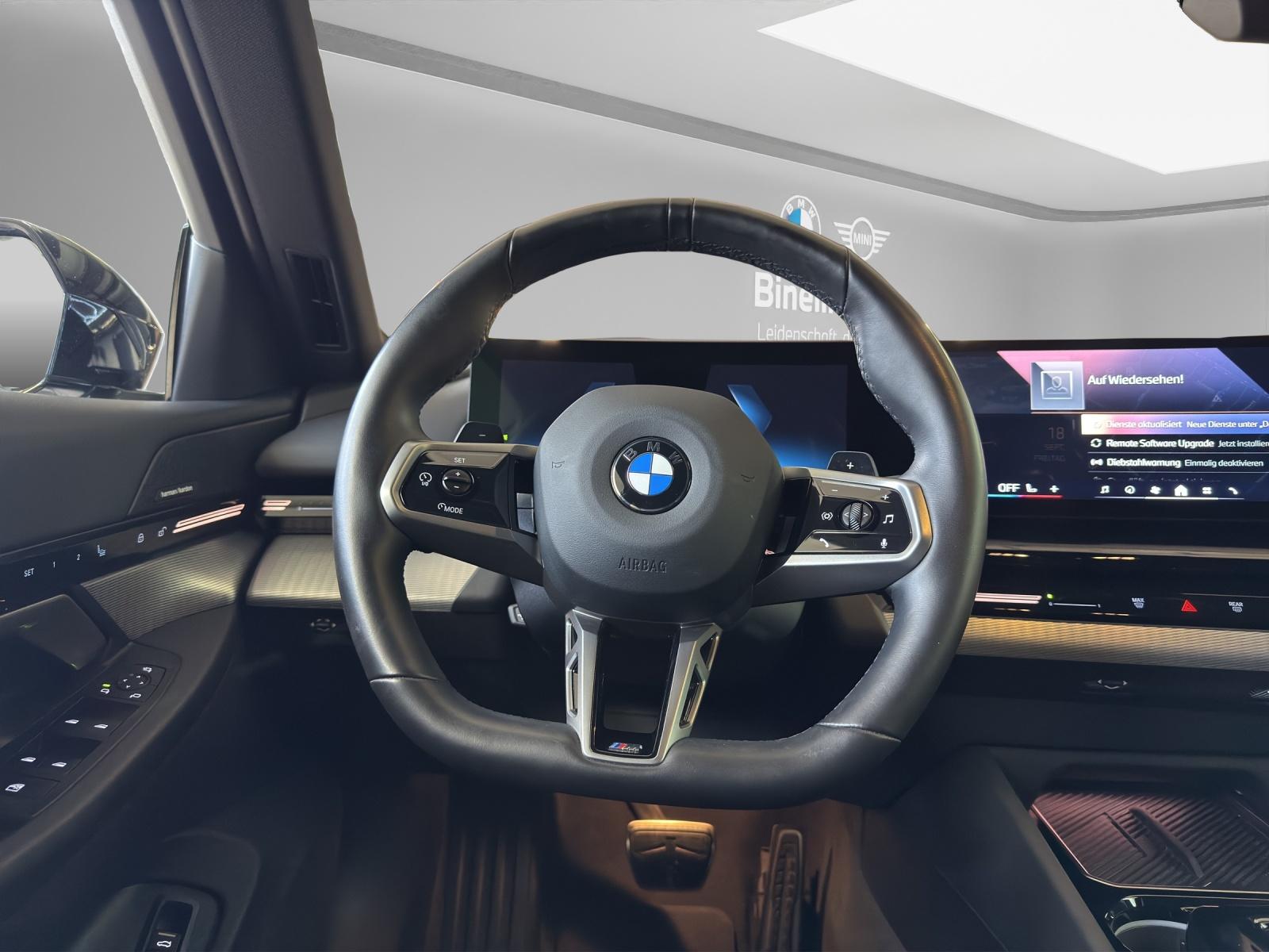BMW 520d xDrive Touring M-SportPaket-image-13