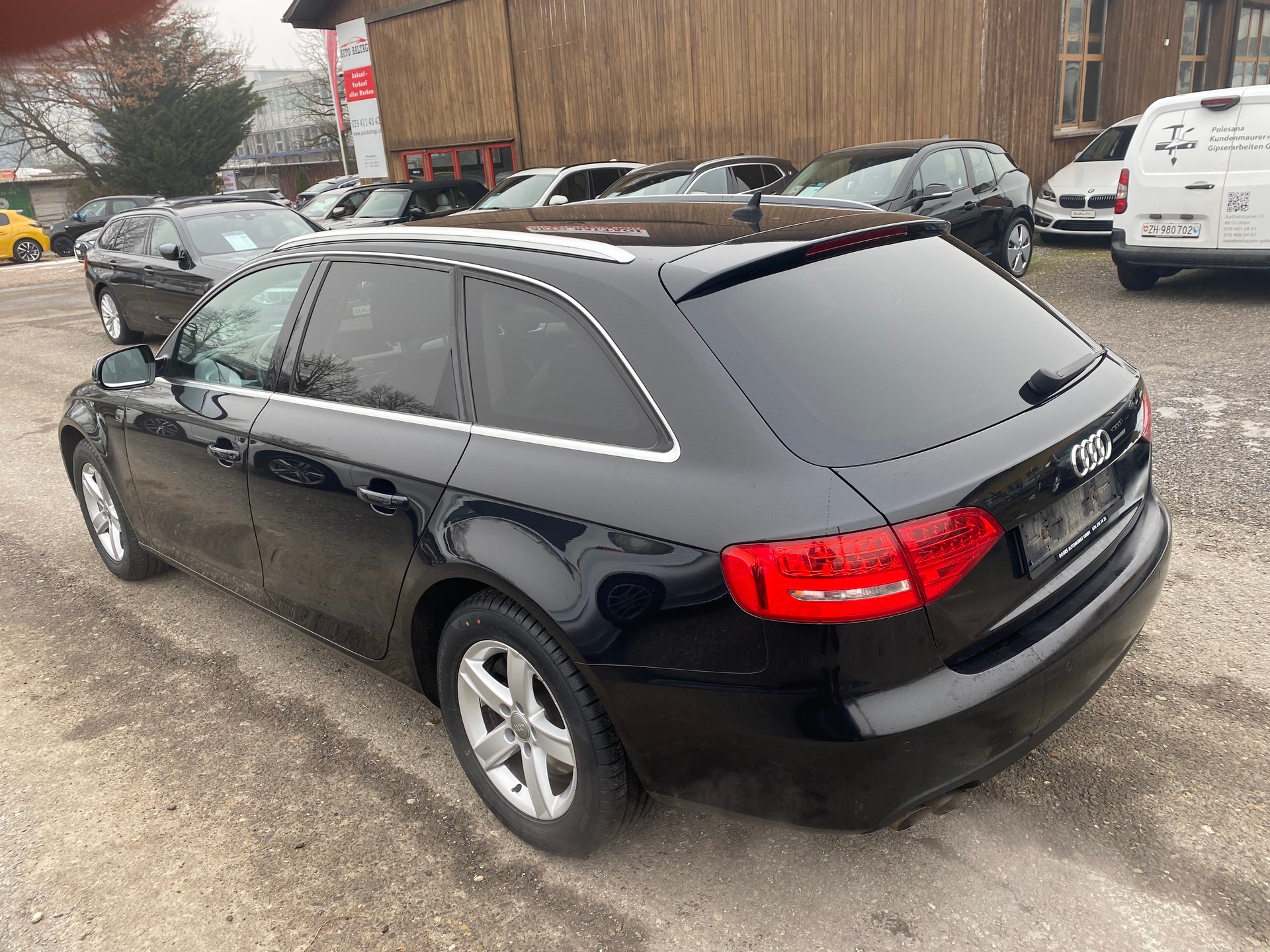 AUDI A4 Avant 2.0 TDI multitronic-image-3