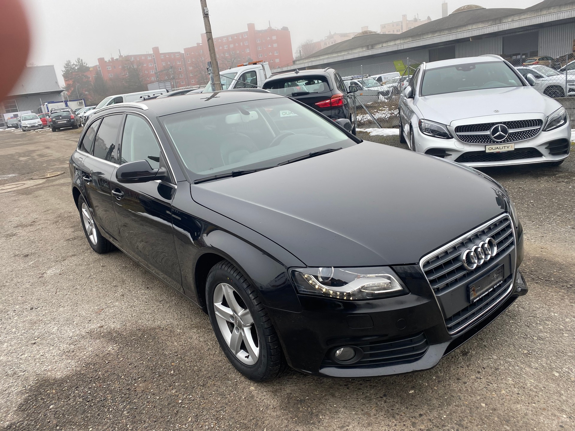 AUDI A4 Avant 2.0 TDI multitronic-image-2