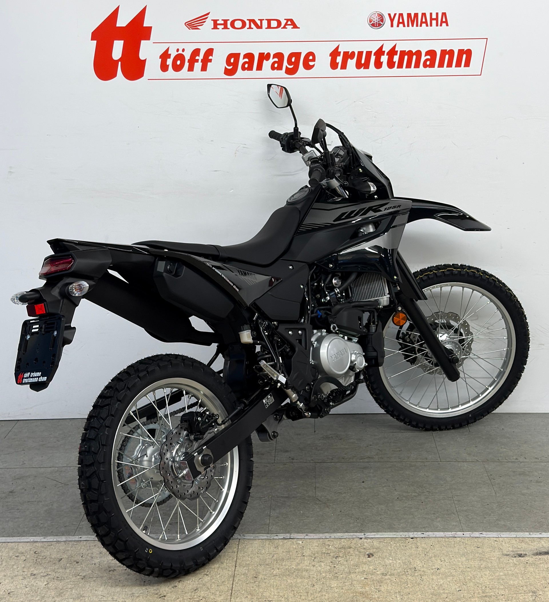 YAMAHA WR 125-showroom-element-3