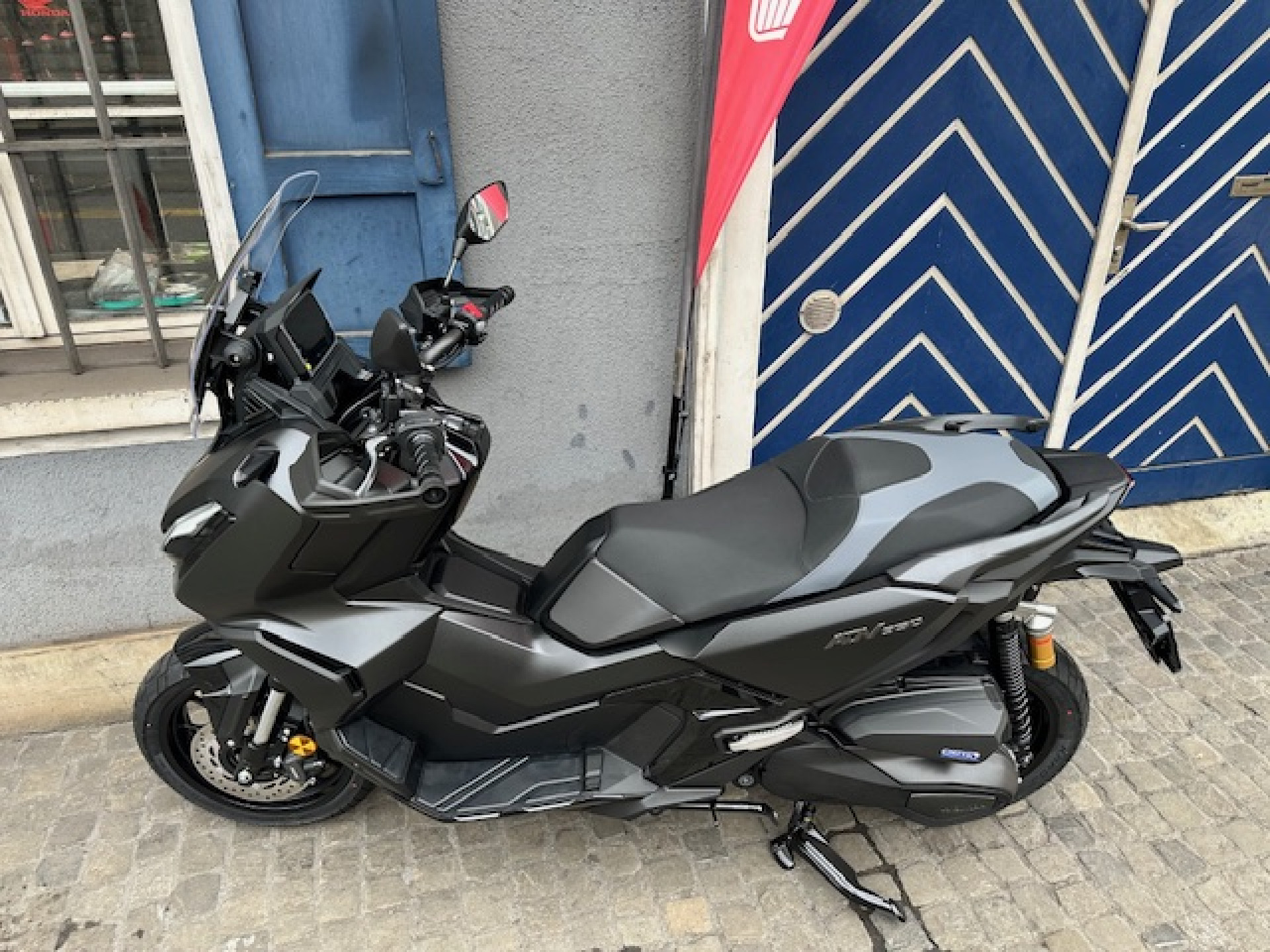 HONDA ADV 350 Modell 2026-image-4