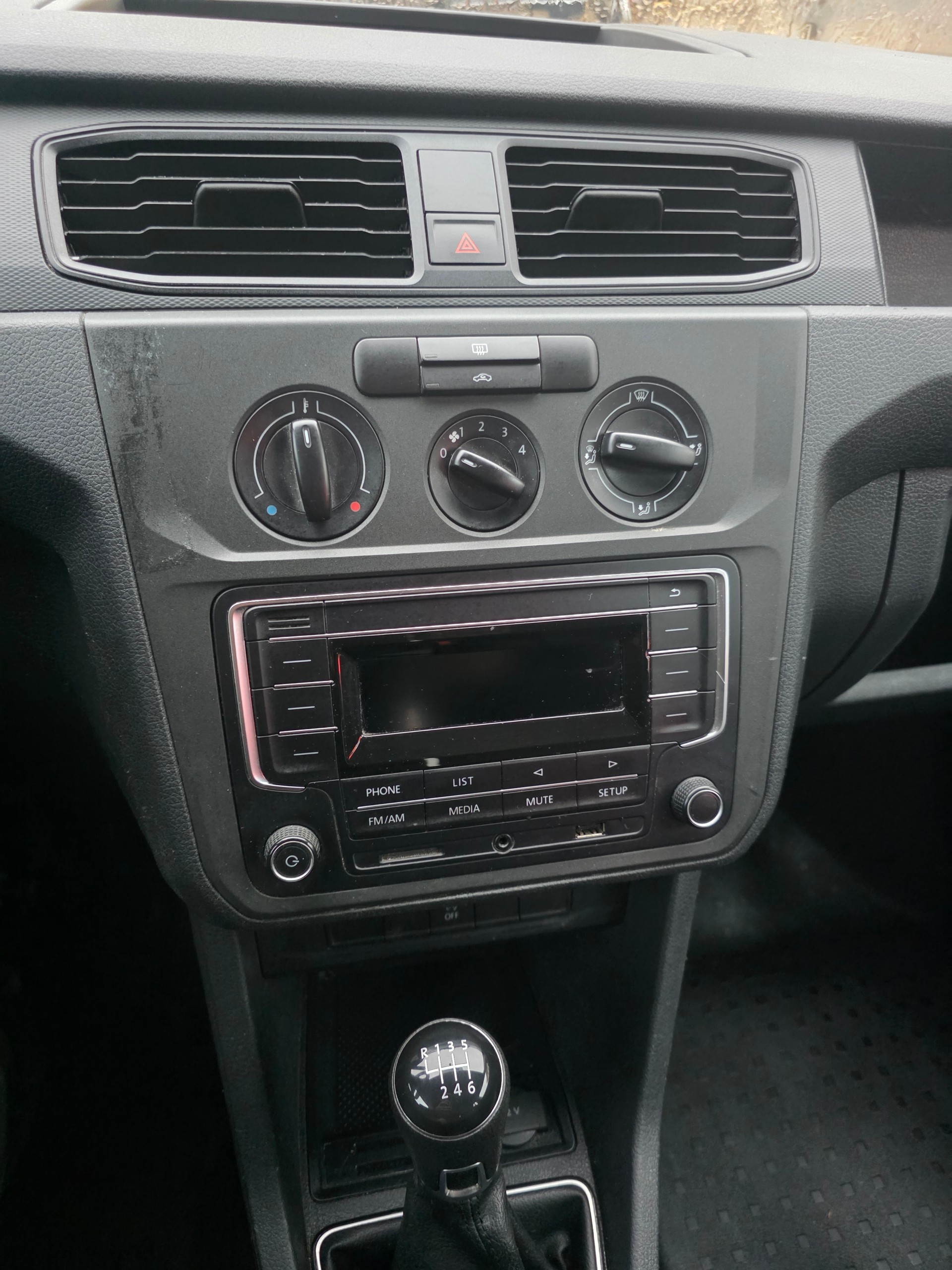 VW Caddy Maxi 1.4TGI BlueMotion Technology-image-6