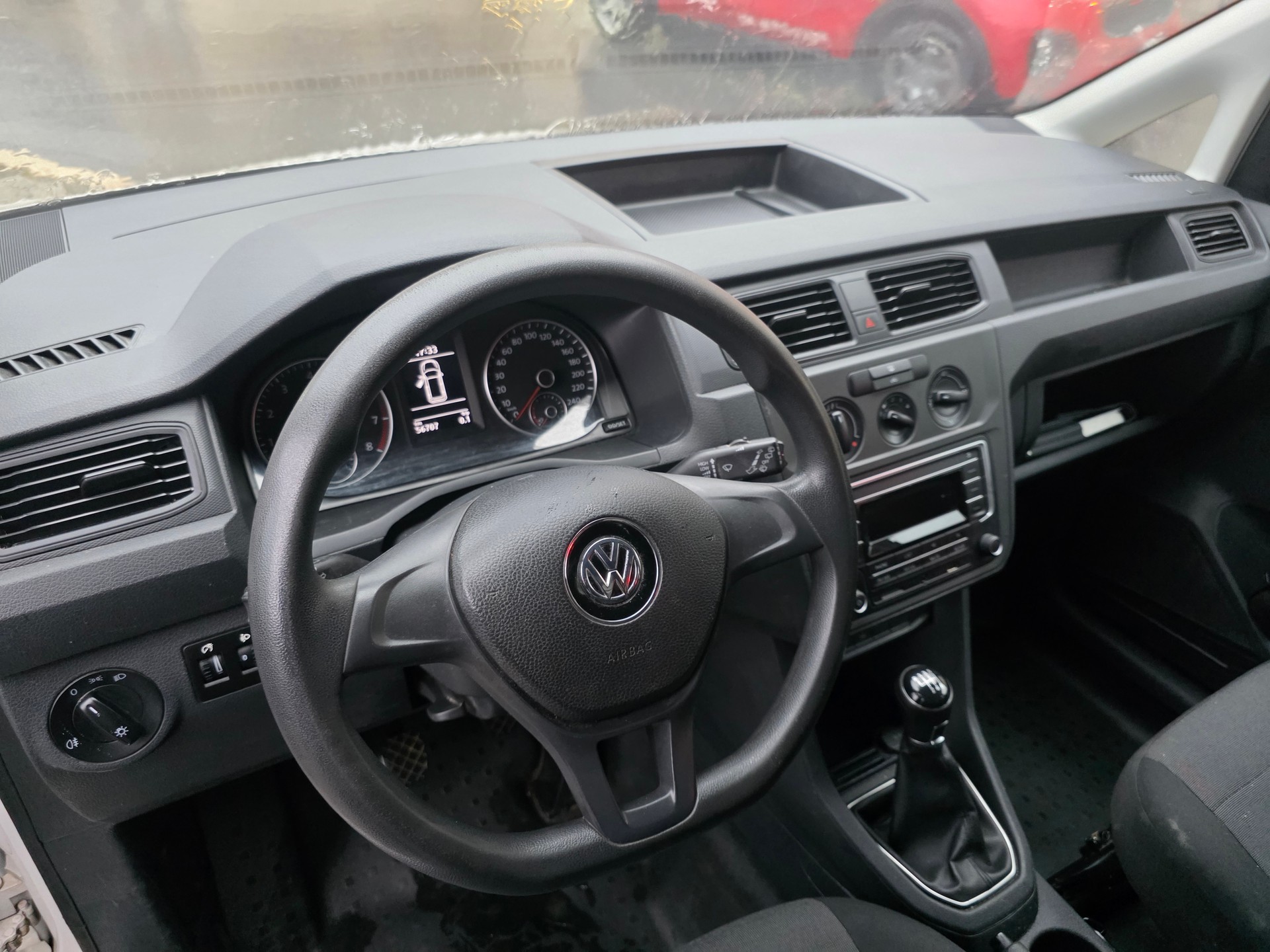 VW Caddy Maxi 1.4TGI BlueMotion Technology-image-5