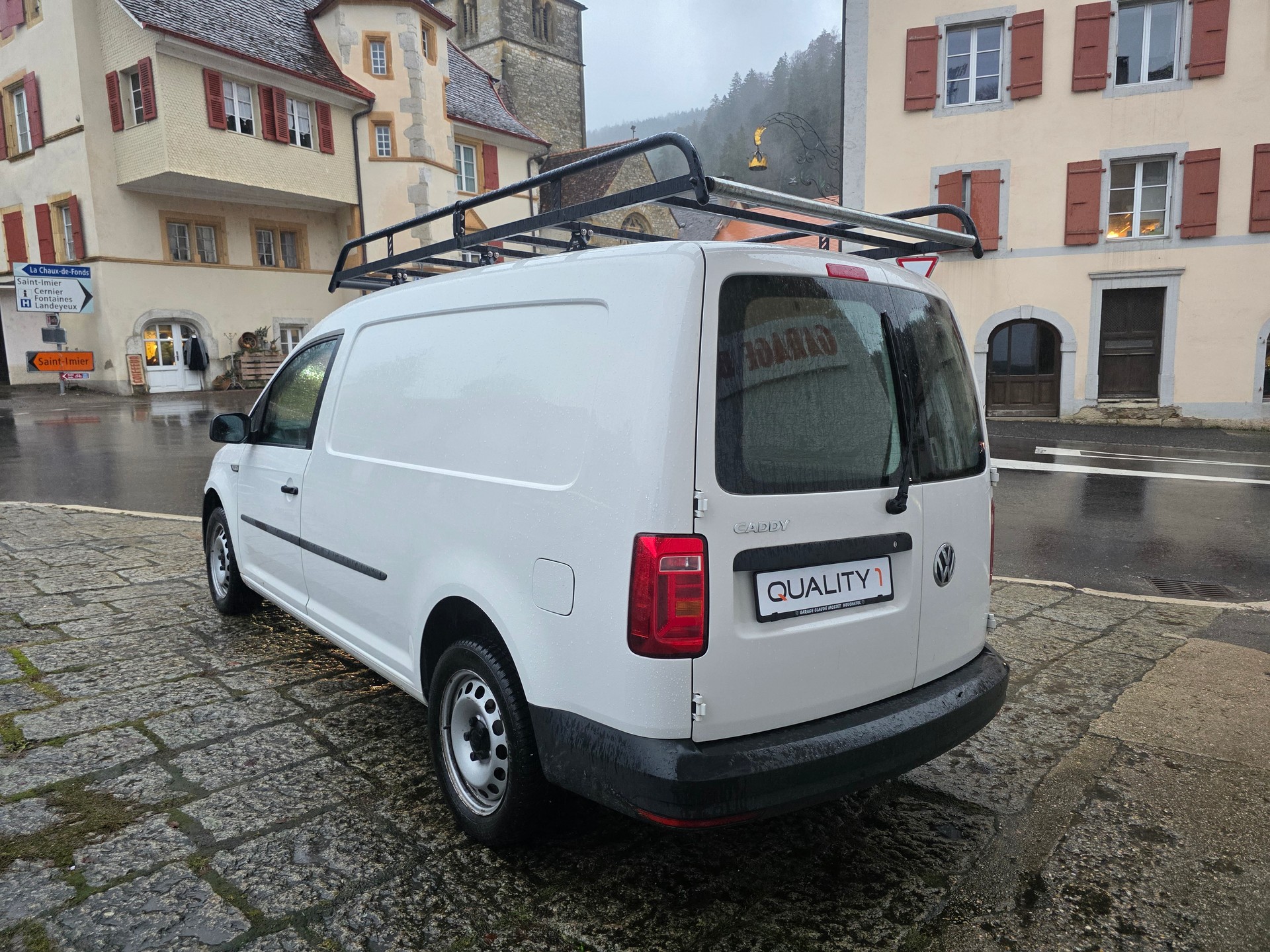 VW Caddy Maxi 1.4TGI BlueMotion Technology-image-4
