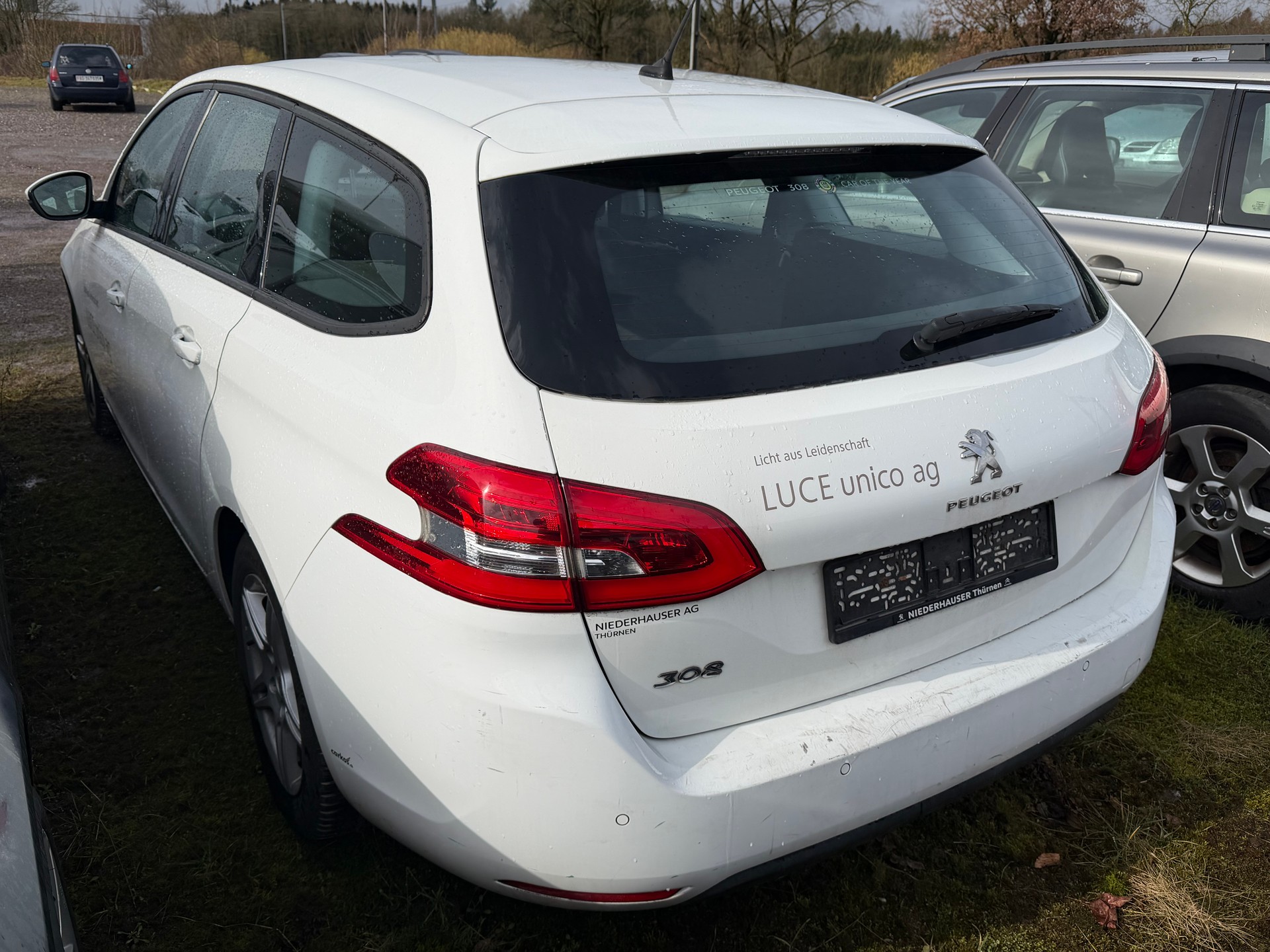 PEUGEOT 308 SW 1.2 THP Allure-image-5