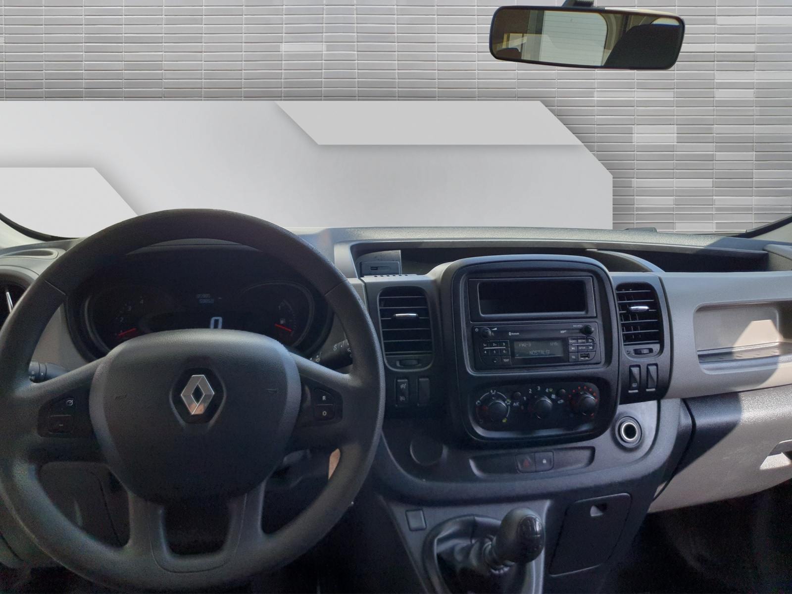 RENAULT Trafic 1.6 ENERGY TwinT. dCi125 2.9t Busin. L1H1-image-14