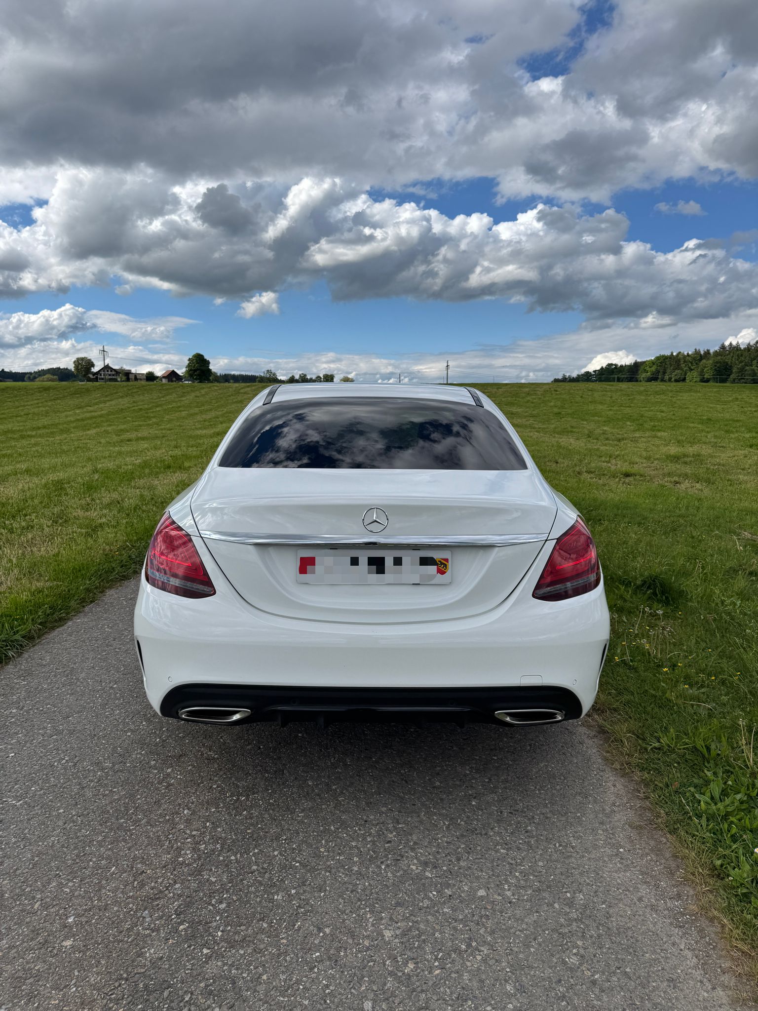 MERCEDES-BENZ C 200 Swiss Star AMG Line 4Matic 9G-Tronic-image-4