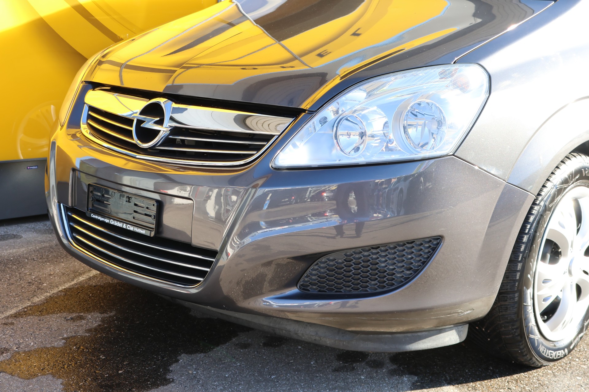 OPEL Zafira 2.2i Enjoy 7Pätzer-image-12