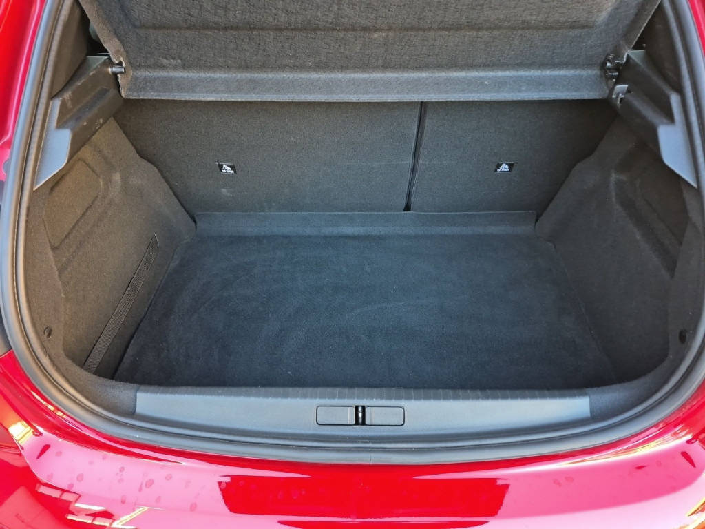 PEUGEOT 208 Essence 130ch Automatique GT Pack-image-8