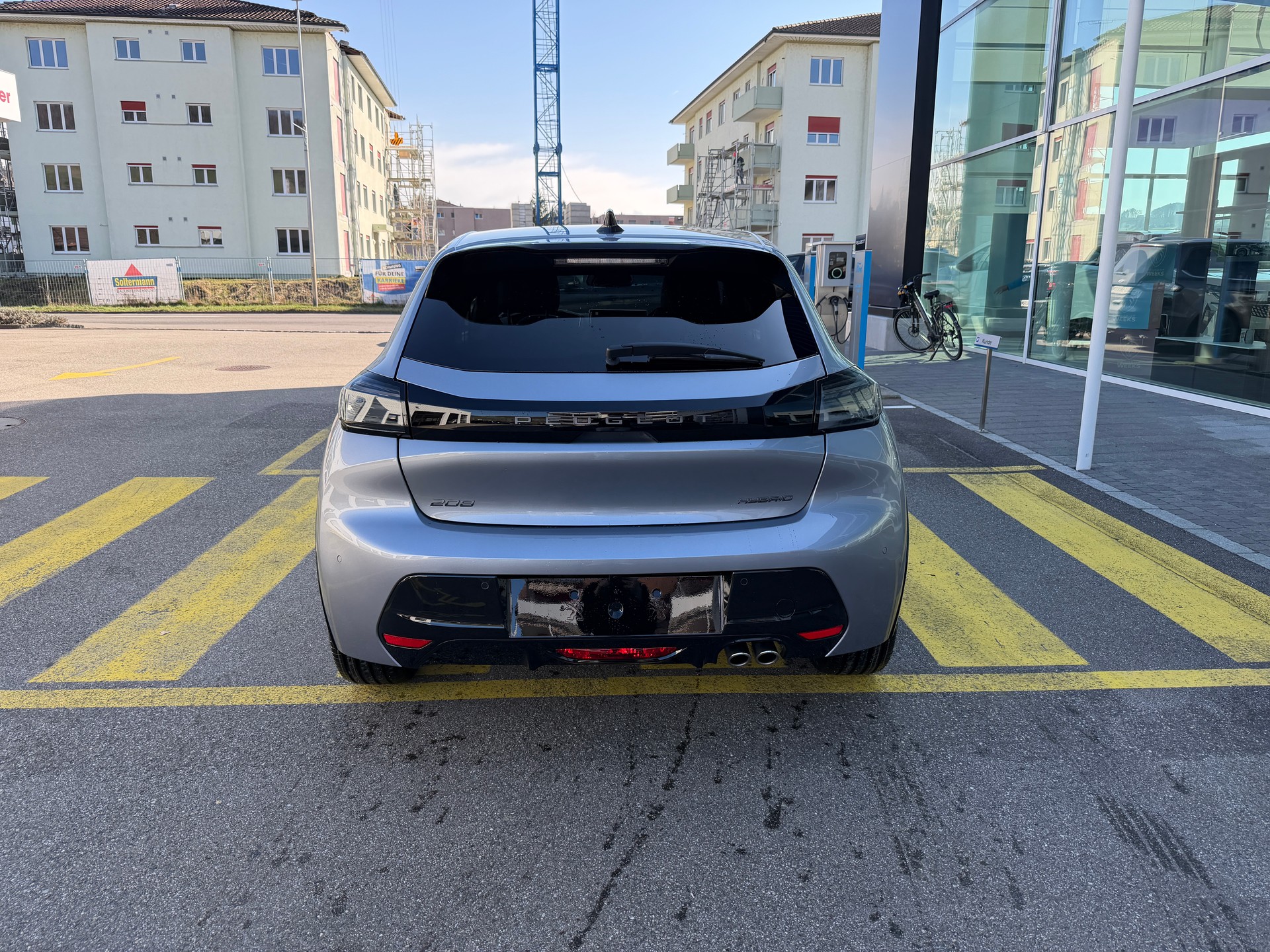 PEUGEOT 208 1.2 MHEV 145 GT-image-2