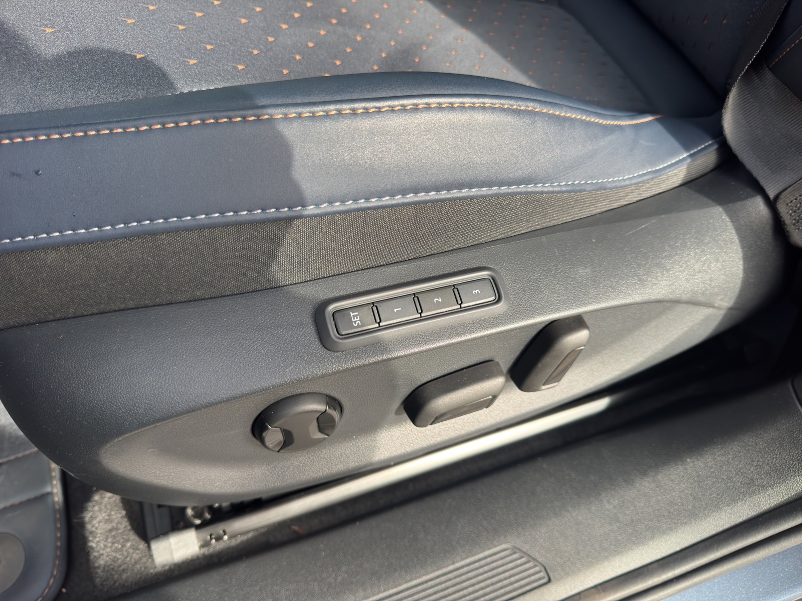 CUPRA Tavascan Type 9 77 kWh Adrenaline-image-14