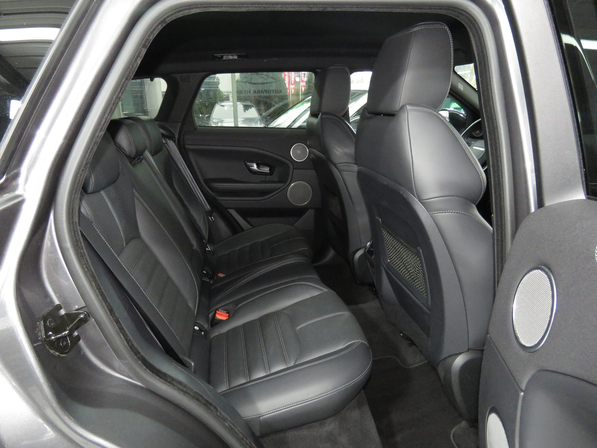 LAND ROVER Range Rover Evoque 2.0 Si4 HSE Dynamic AT9 (Automat)-image-13