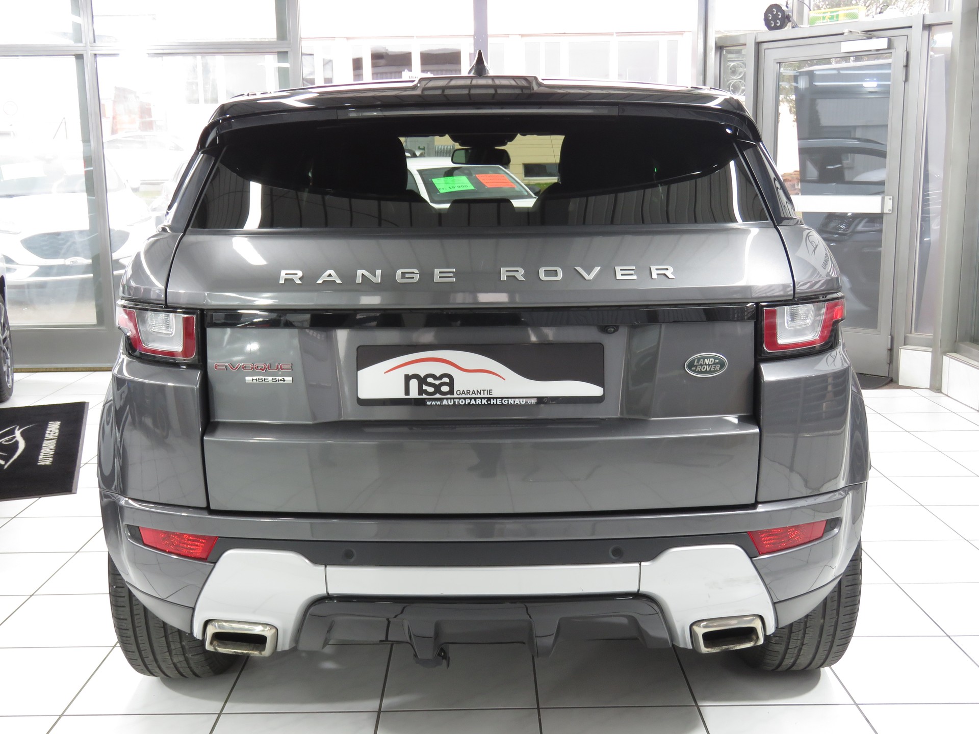 LAND ROVER Range Rover Evoque 2.0 Si4 HSE Dynamic AT9 (Automat)-image-4