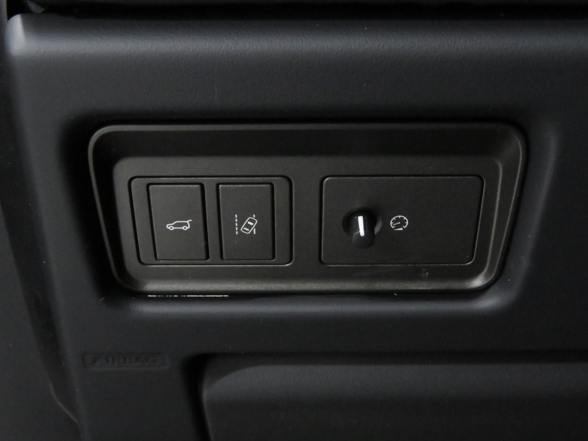 LAND ROVER Range Rover Evoque 2.0 Si4 HSE Dynamic AT9 (Automat)-image-22