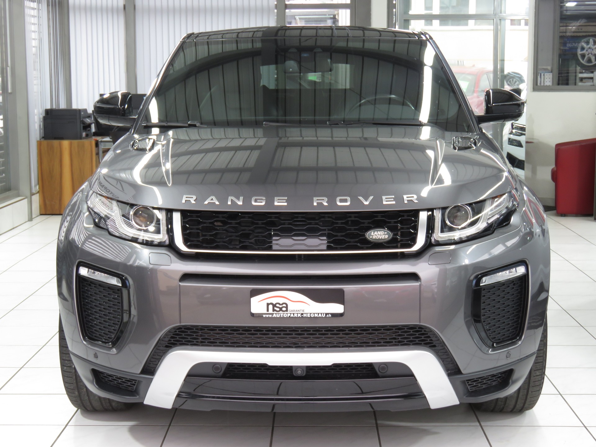 LAND ROVER Range Rover Evoque 2.0 Si4 HSE Dynamic AT9 (Automat)-image-1