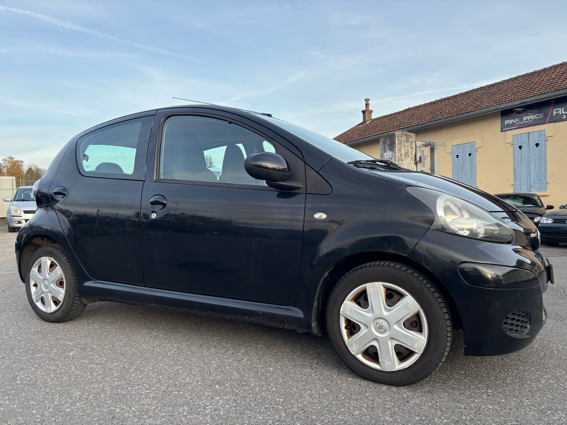 TOYOTA Aygo 1.0 Linea Luna-image-2
