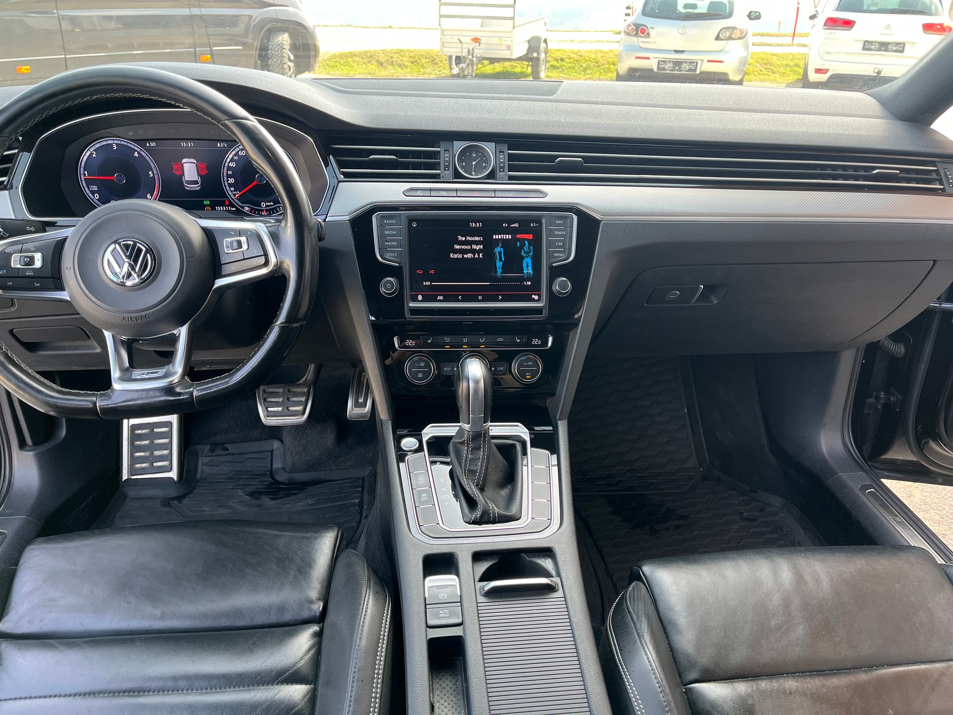 VW Passat Variant 2.0 TDI BMT Highline DSG 4Motion-image-11