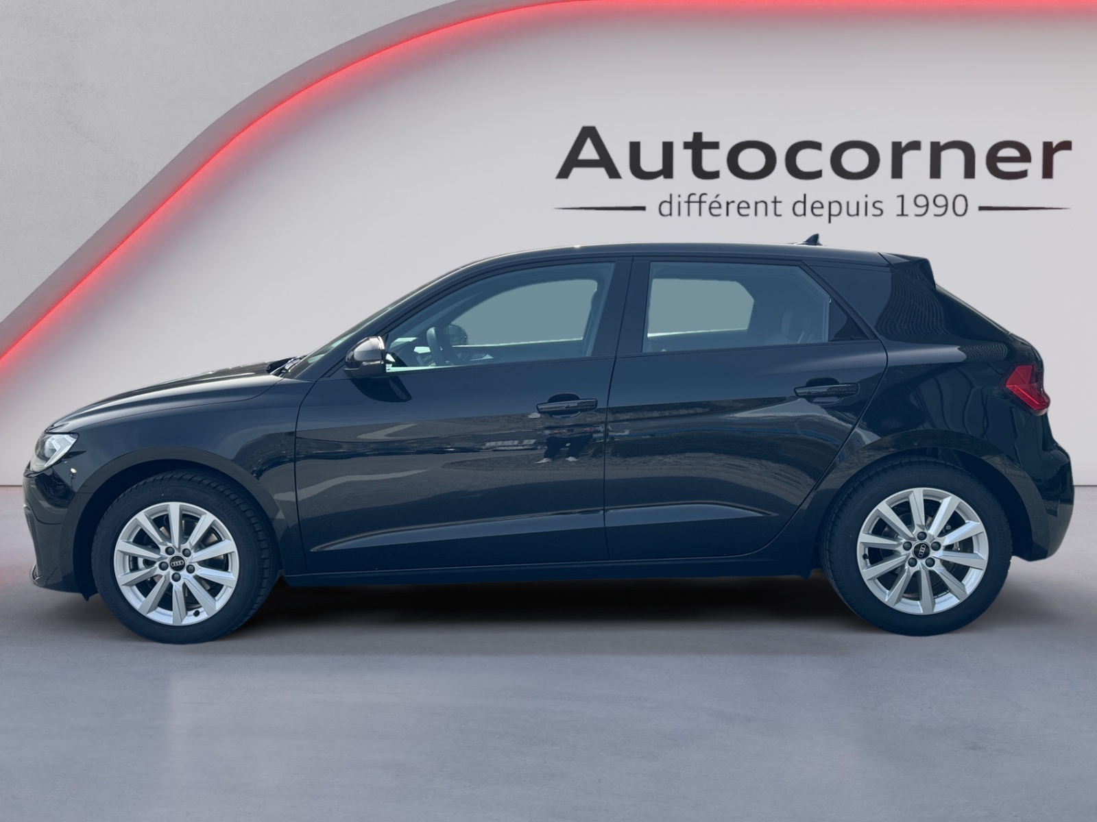AUDI A1 Sportback 30 TFSI Attraction S-tronic-image-1